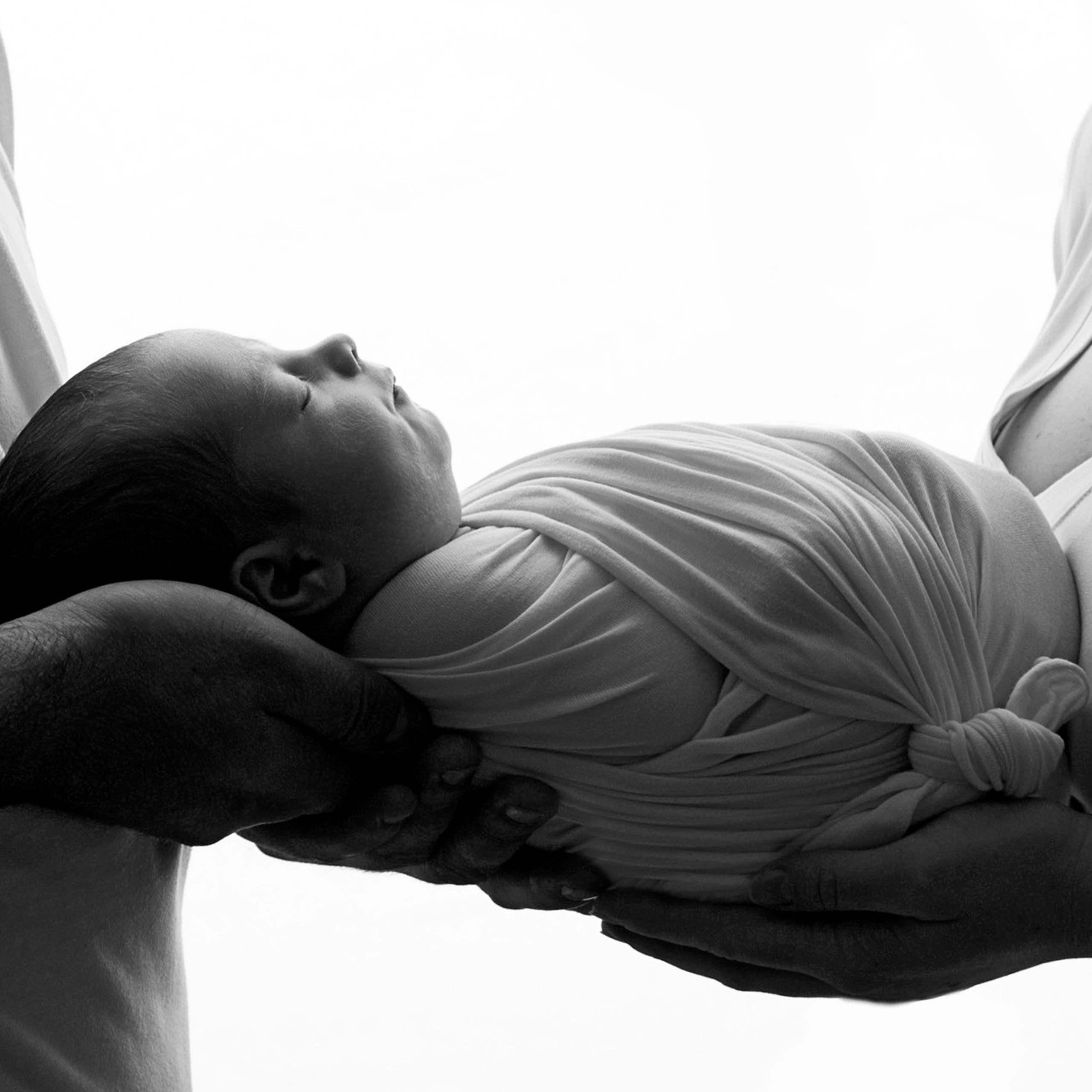 Лев. Фотограф новорожденных Ольга Джарты