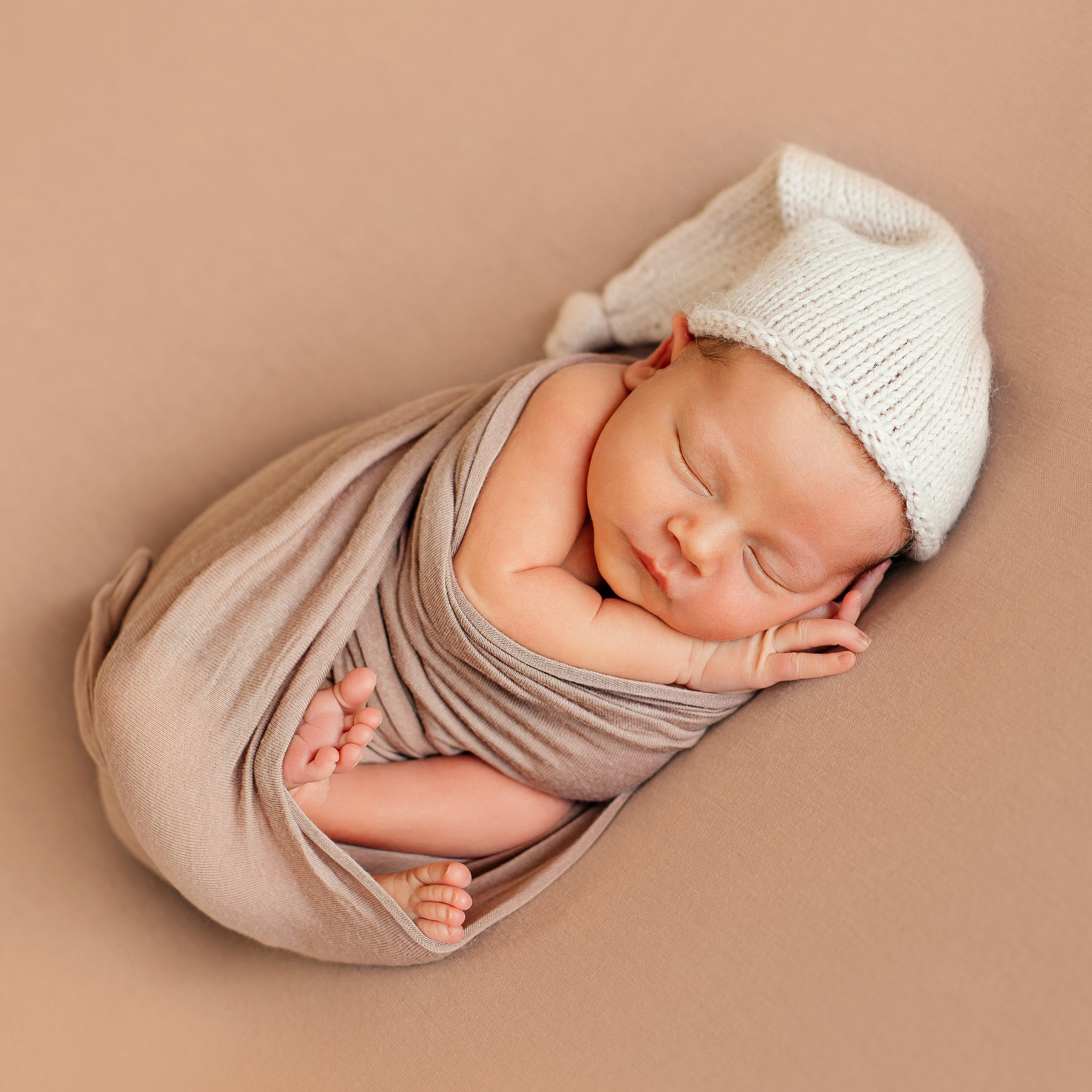 Артемий.7 дней. Фотограф новорожденных Ольга Джарты