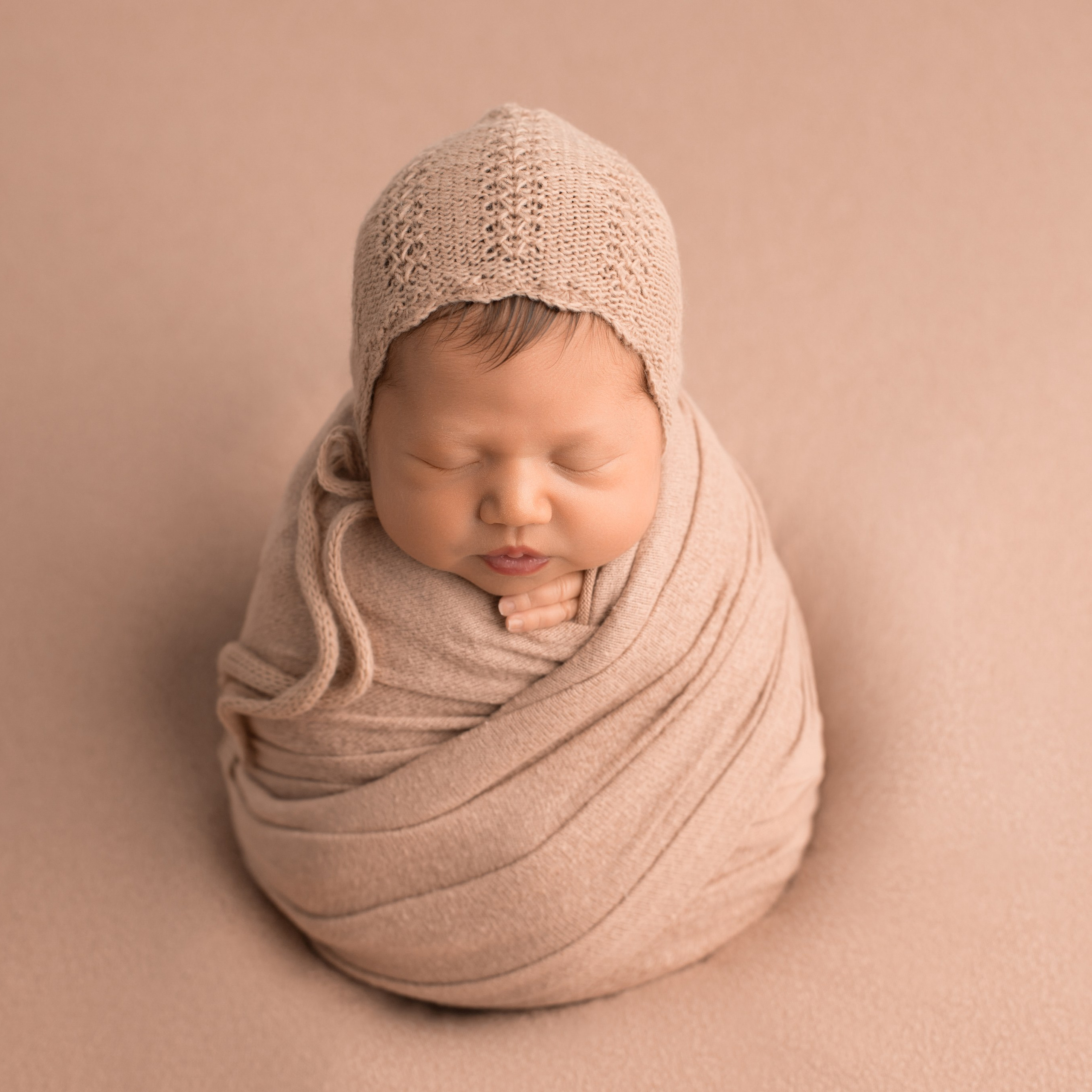 Есения.8 дней. Фотограф новорожденных Ольга Джарты