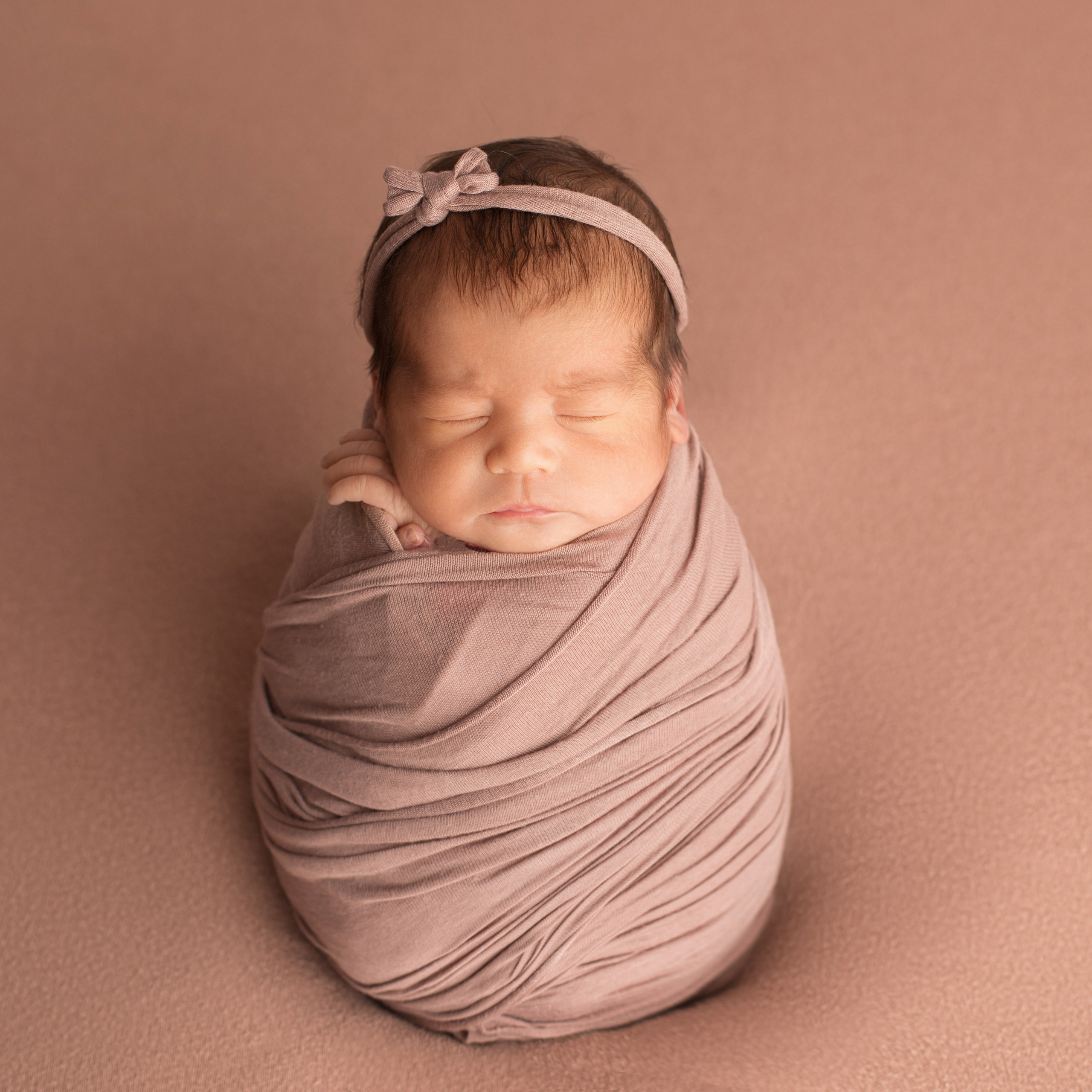 Мира и Мила. Фотограф новорожденных Ольга Джарты