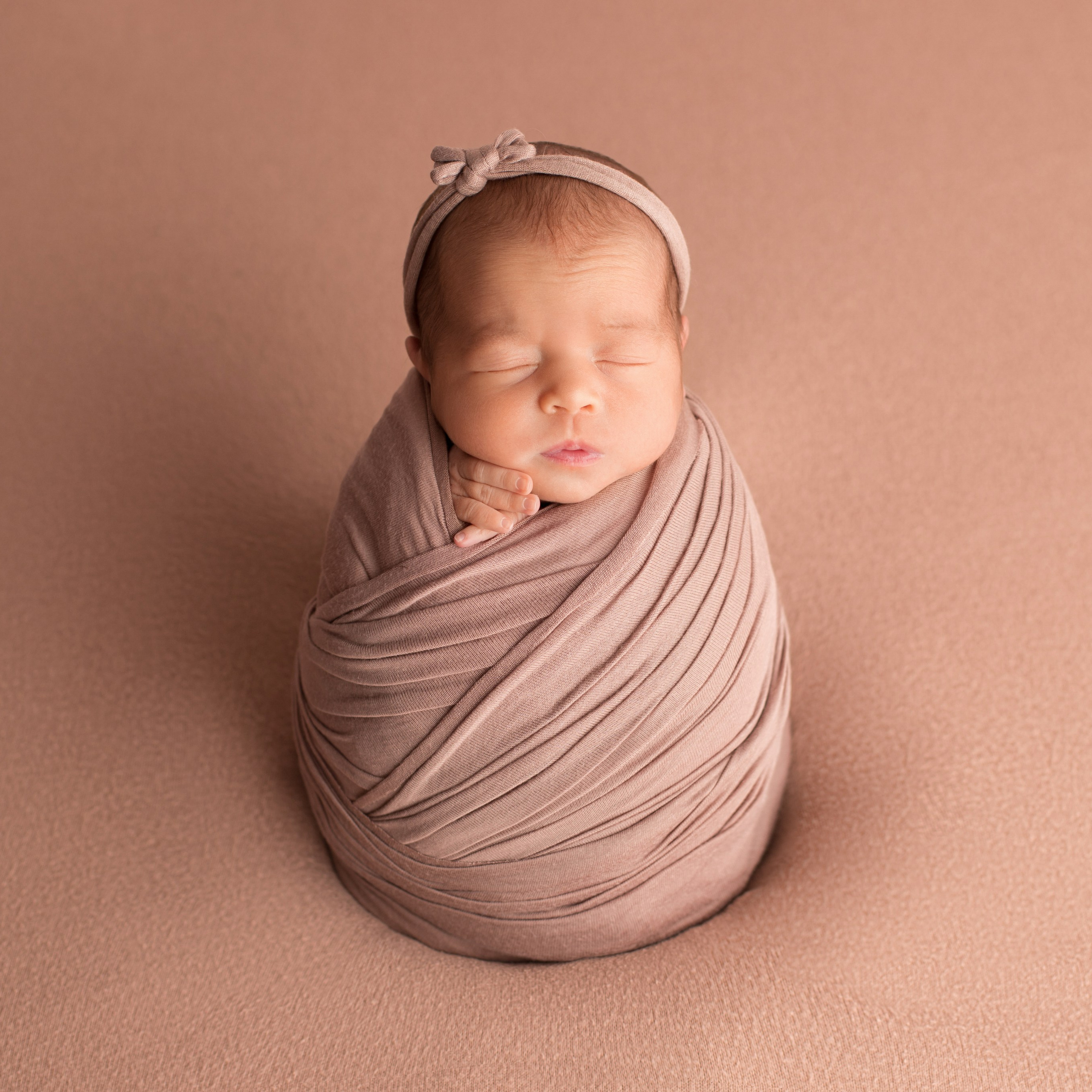 Мира и Мила. Фотограф новорожденных Ольга Джарты