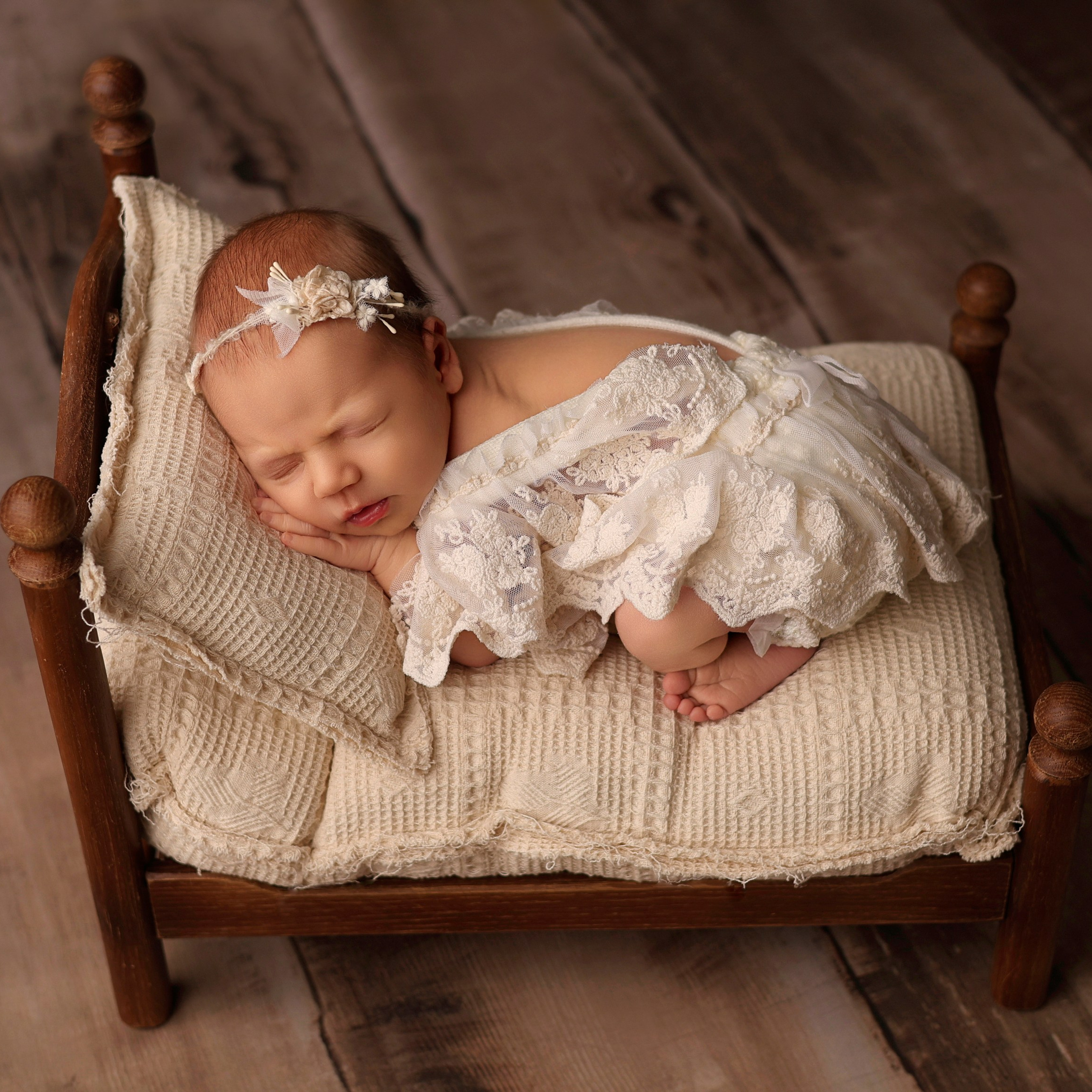 Есения.15 дней. Фотограф новорожденных Ольга Джарты