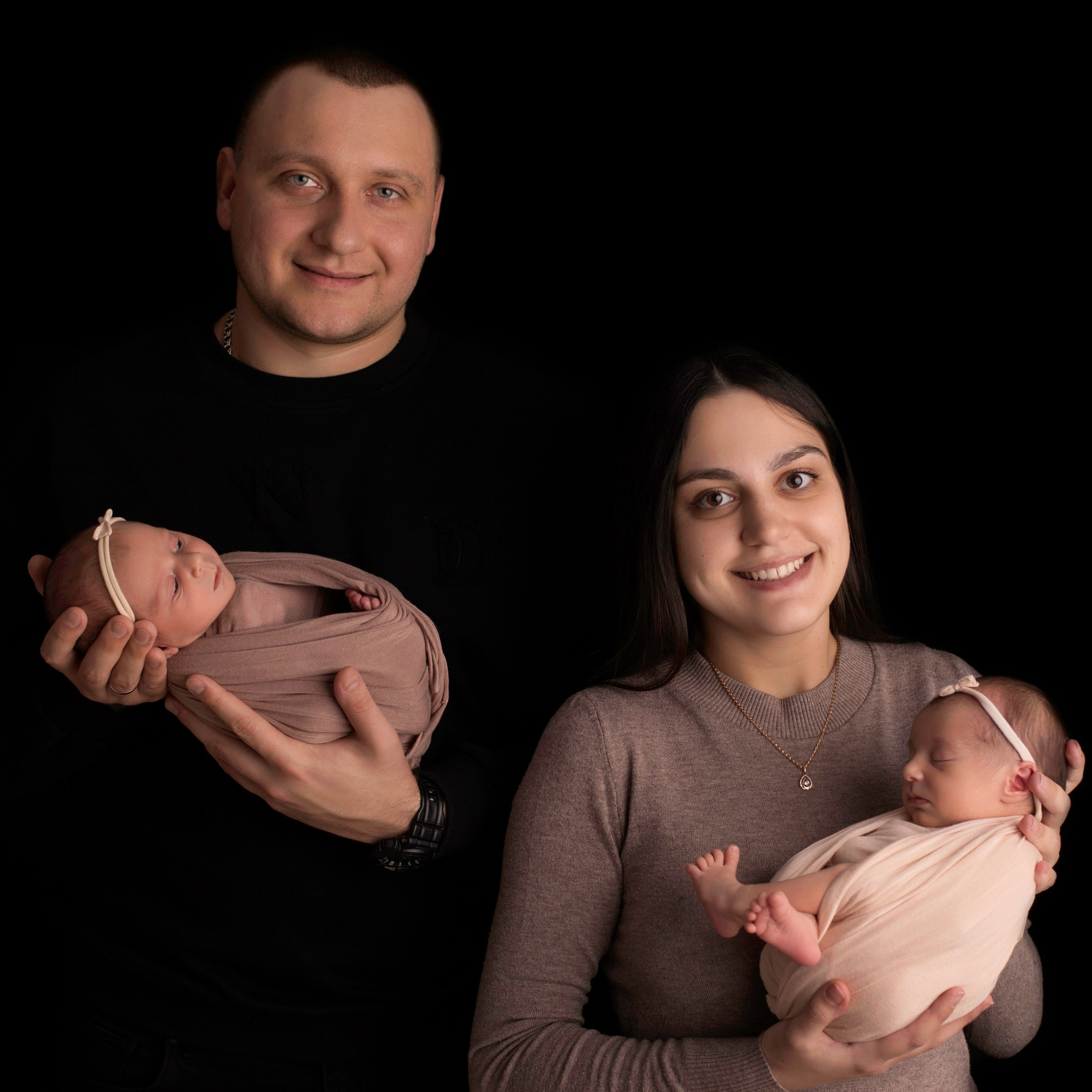 Марьяна и Ксюша. Фотограф новорожденных Ольга Джарты