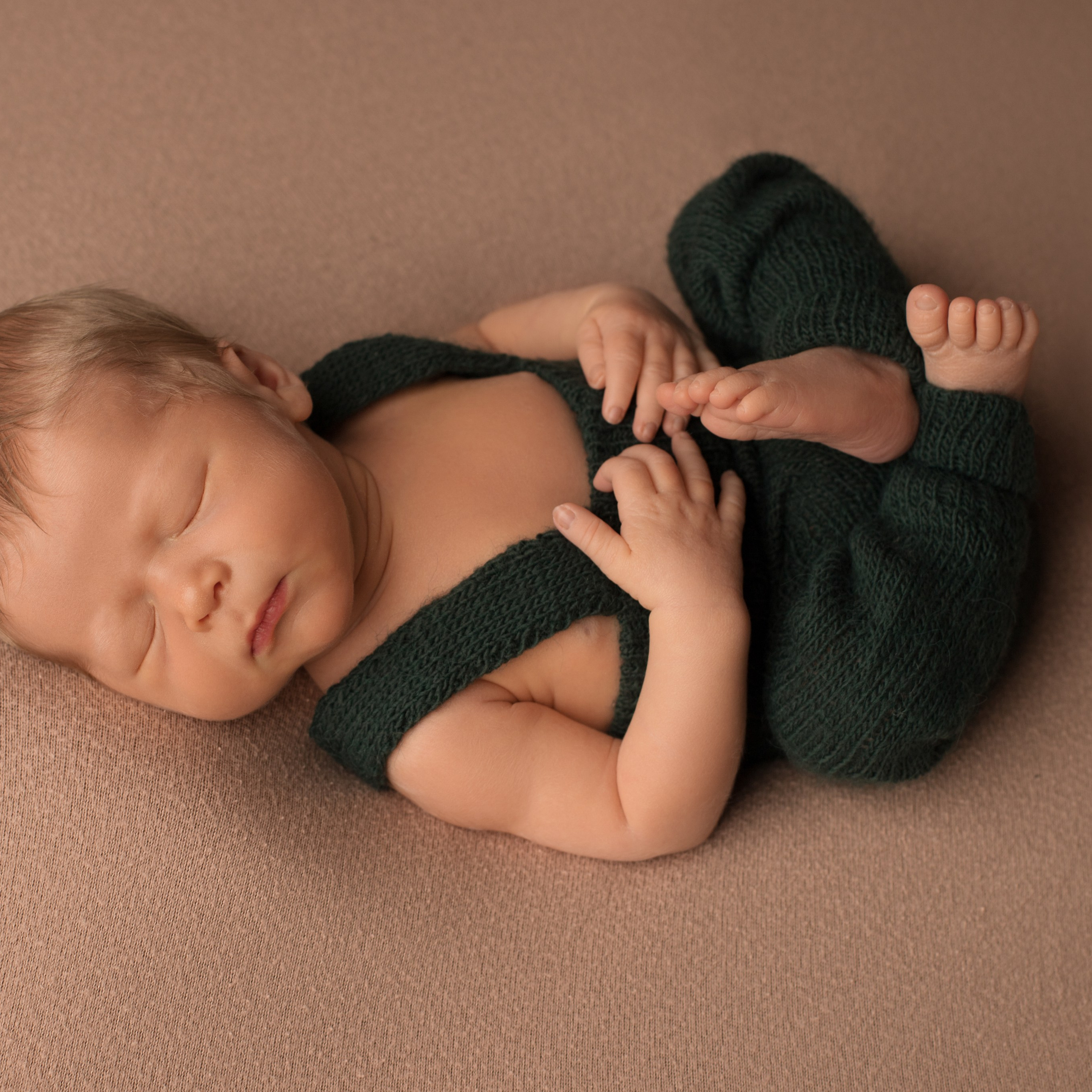 Андрей. Фотограф новорожденных Ольга Джарты