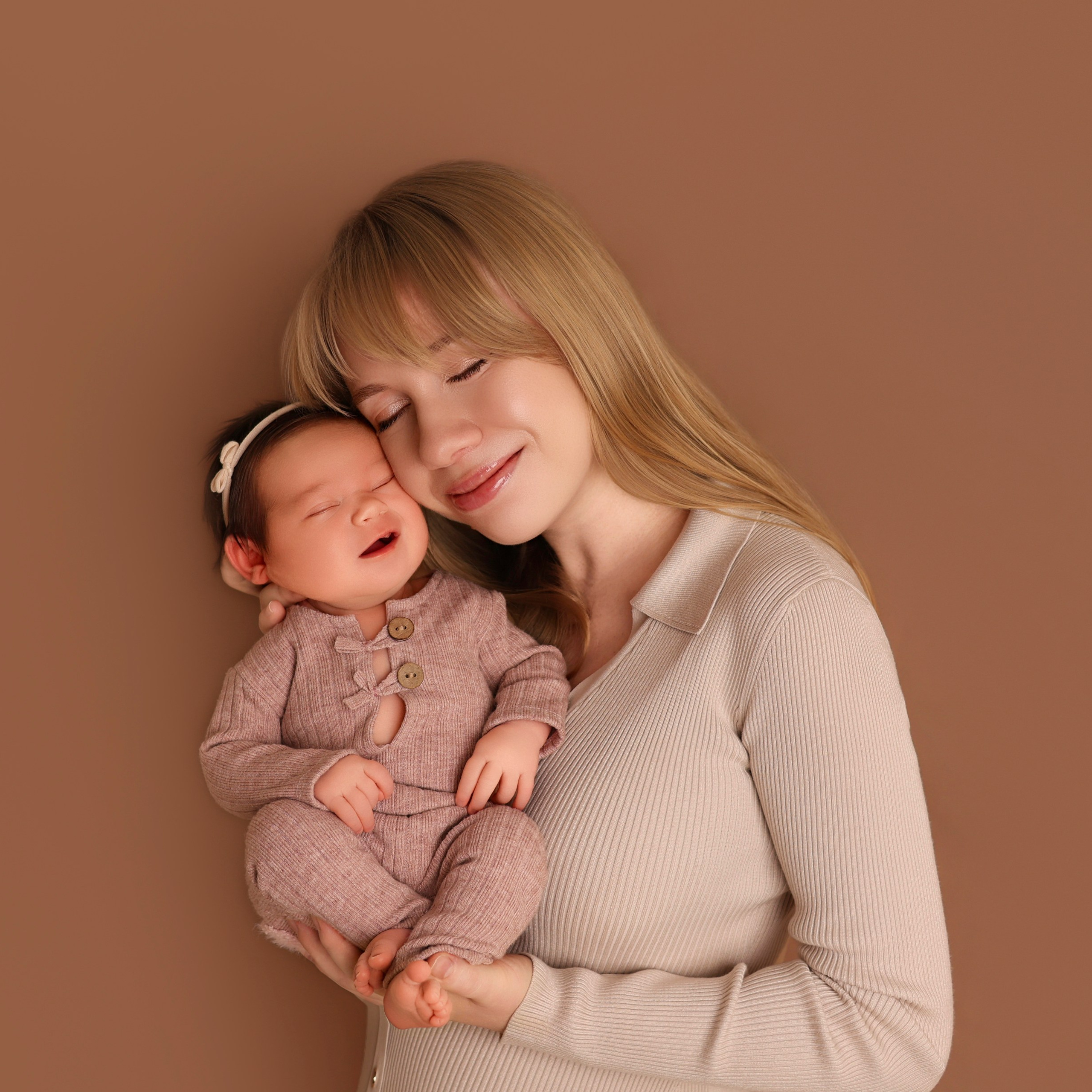 Вера. 7 дней. Фотограф новорожденных Ольга Джарты