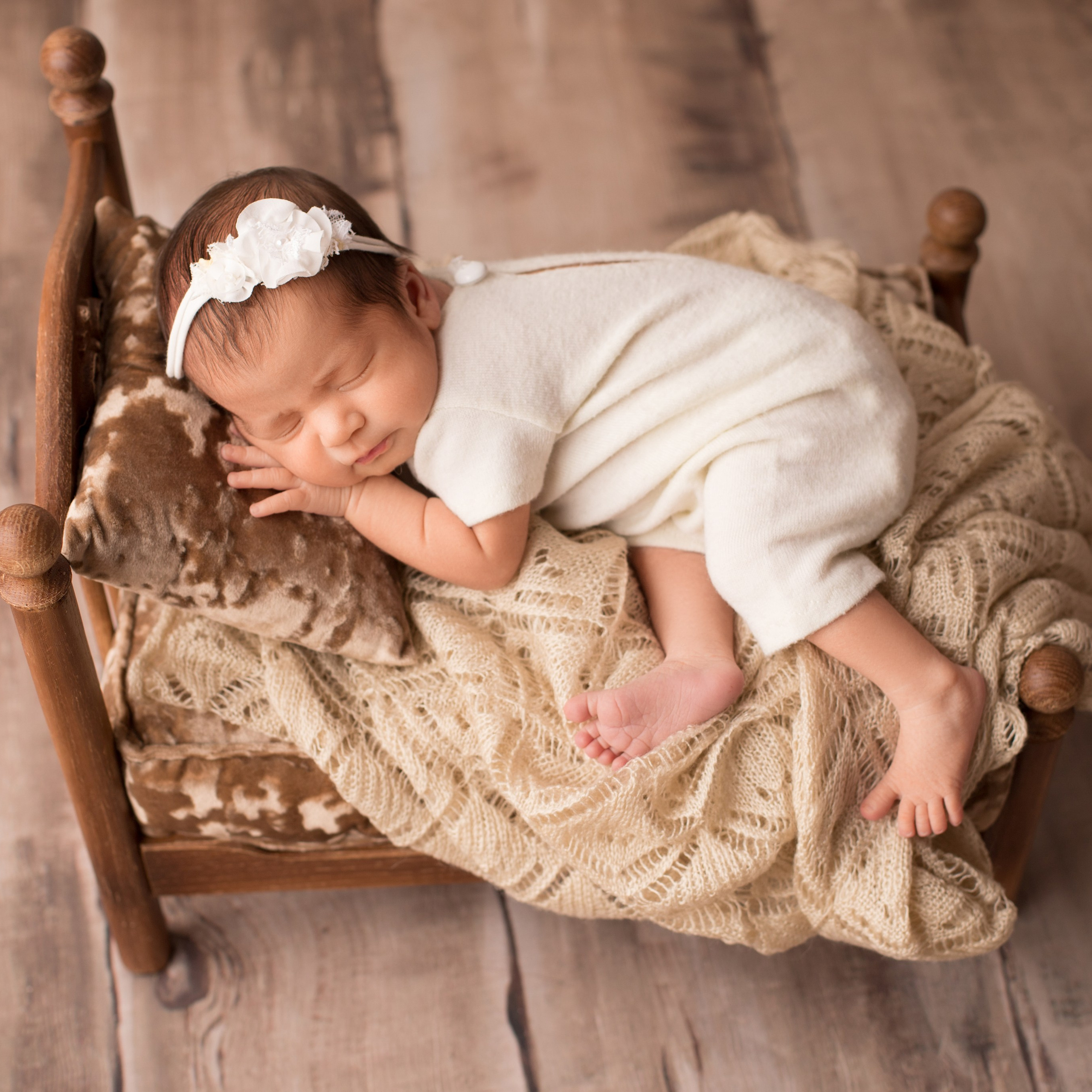 Мира и Мила. Фотограф новорожденных Ольга Джарты