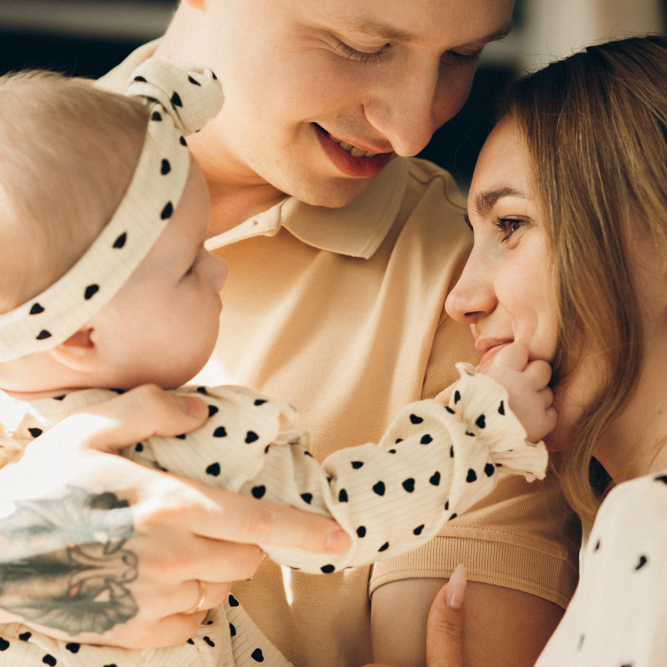 Саша, Оля и Анечка