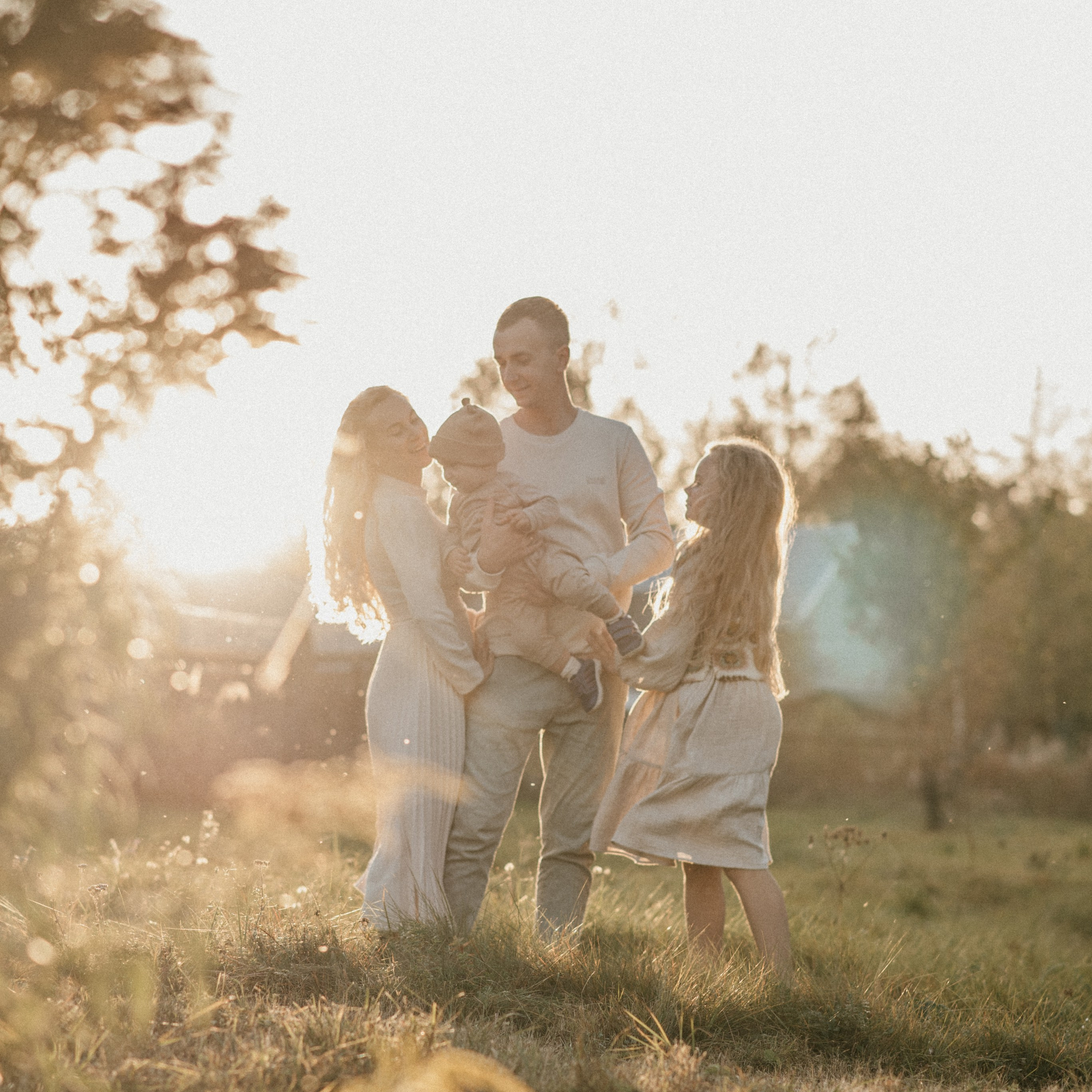 Света, Саша, Алиса и Ян