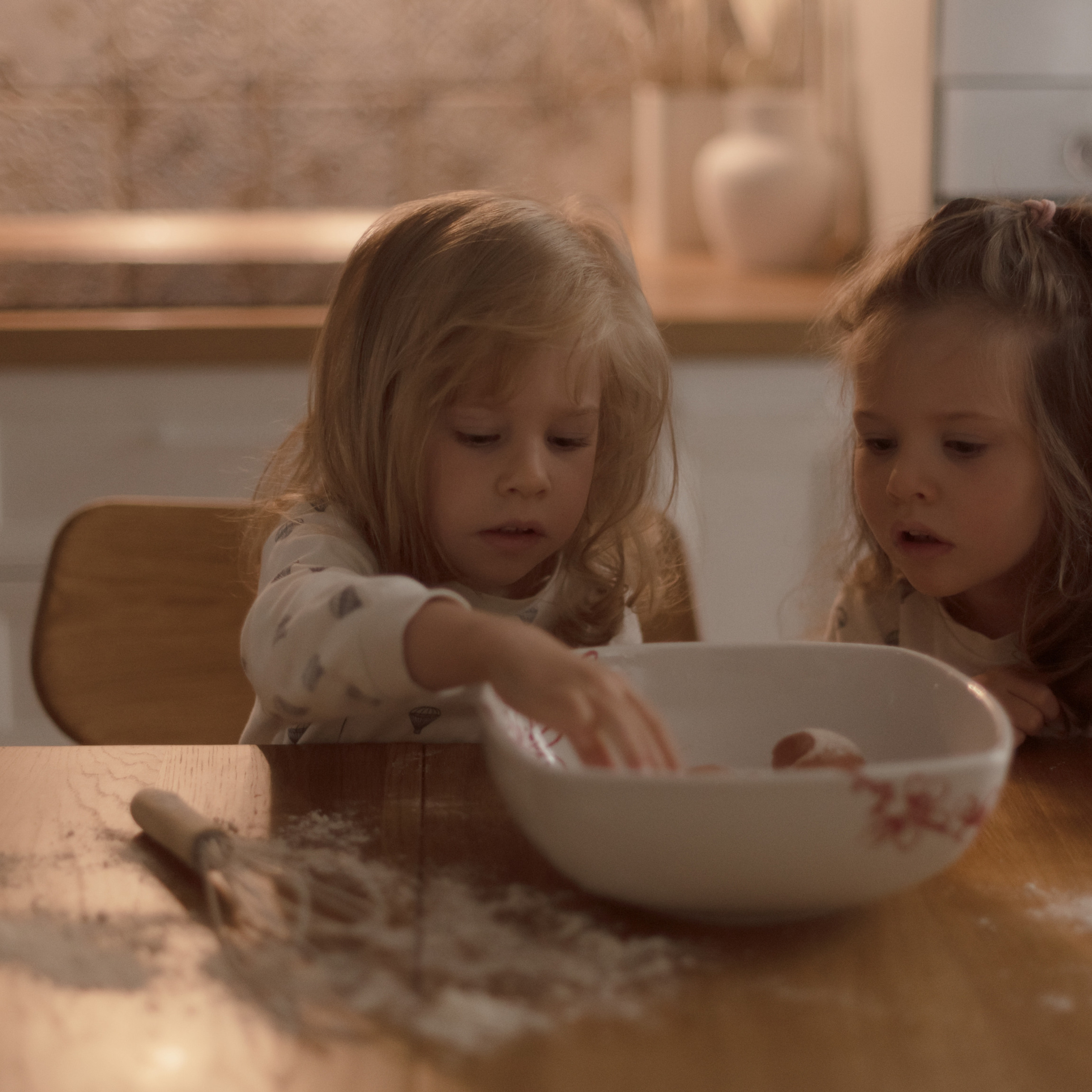 Фотоистория в киношном стиле «Сюрприз для мамы»