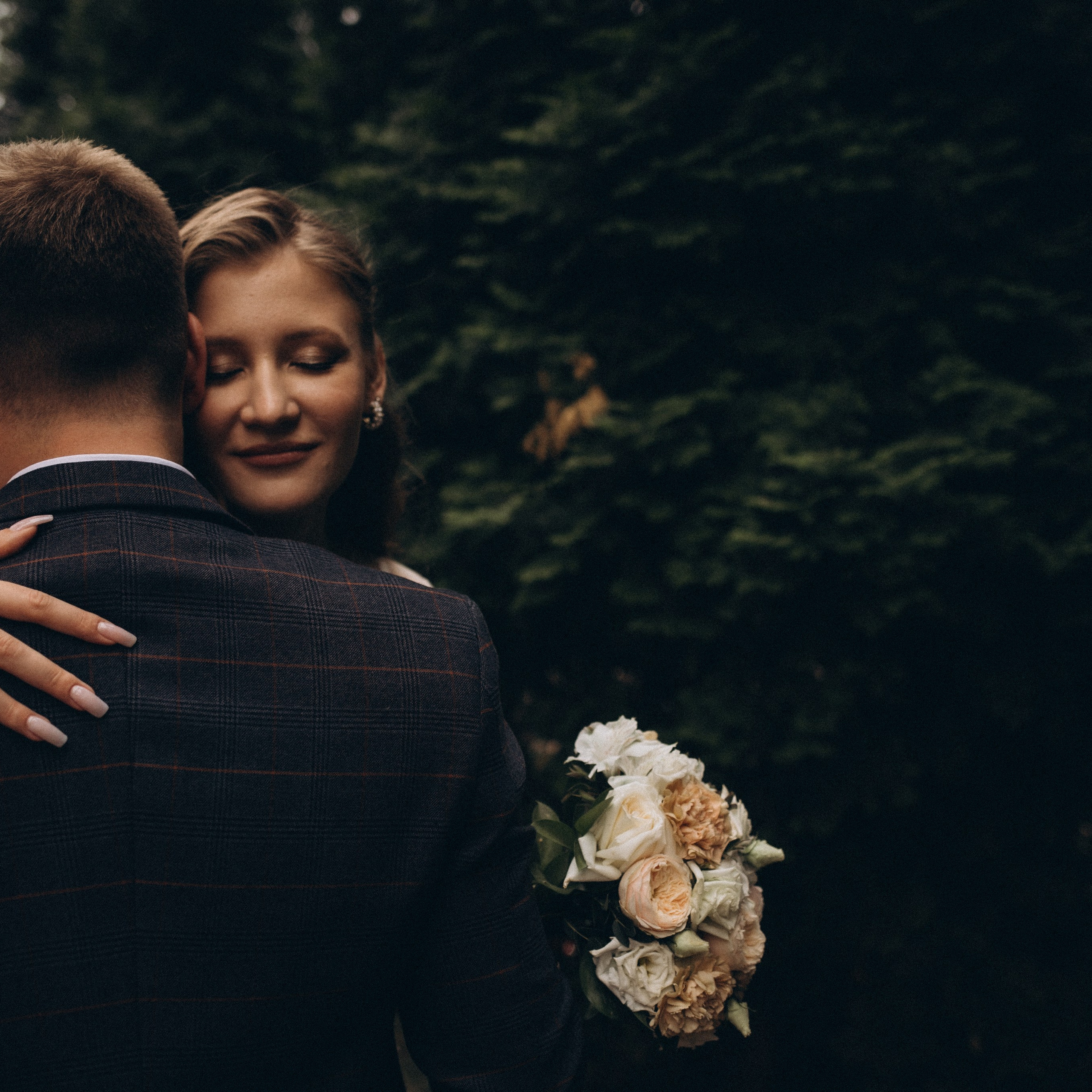 Любовь с нами