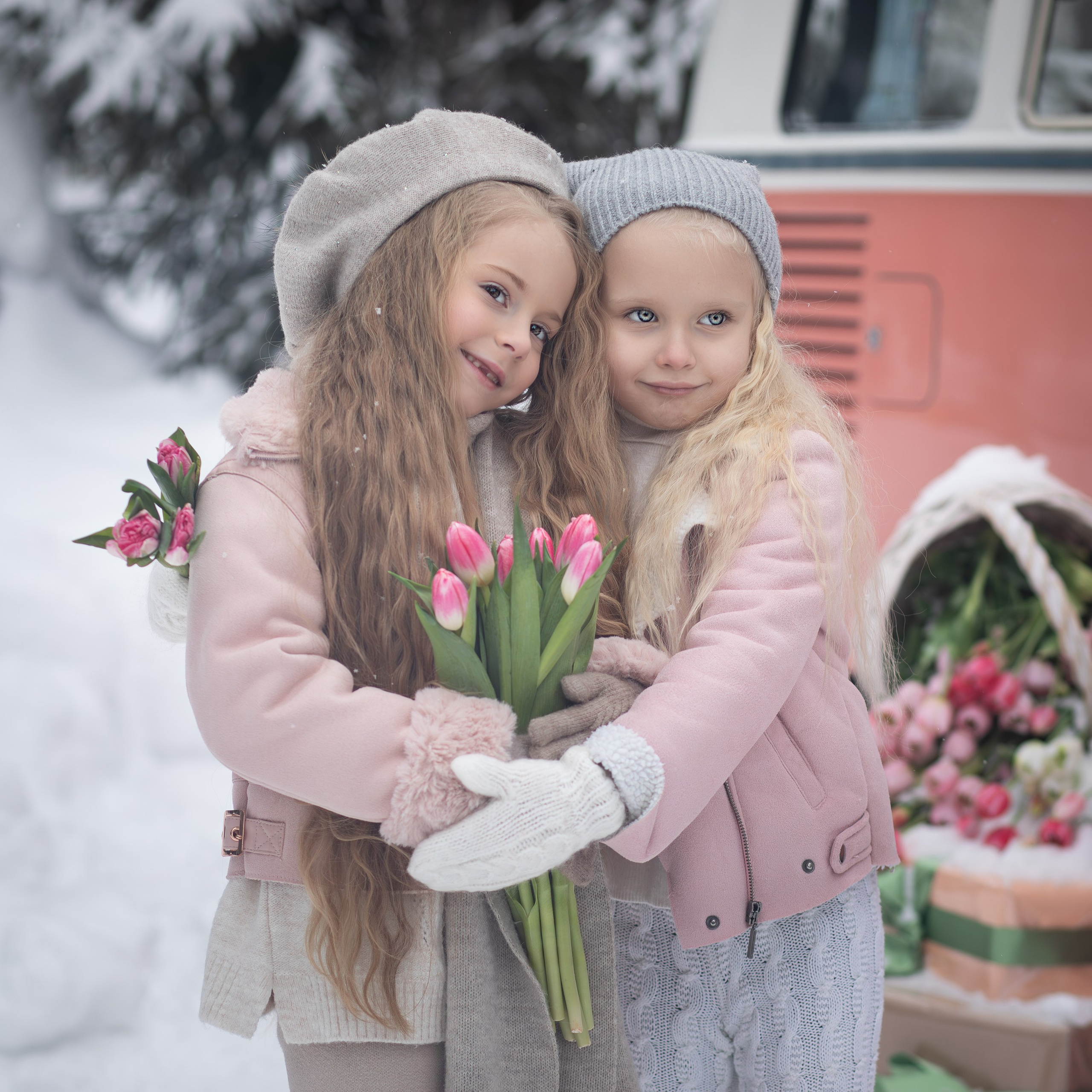 Соня и Катя