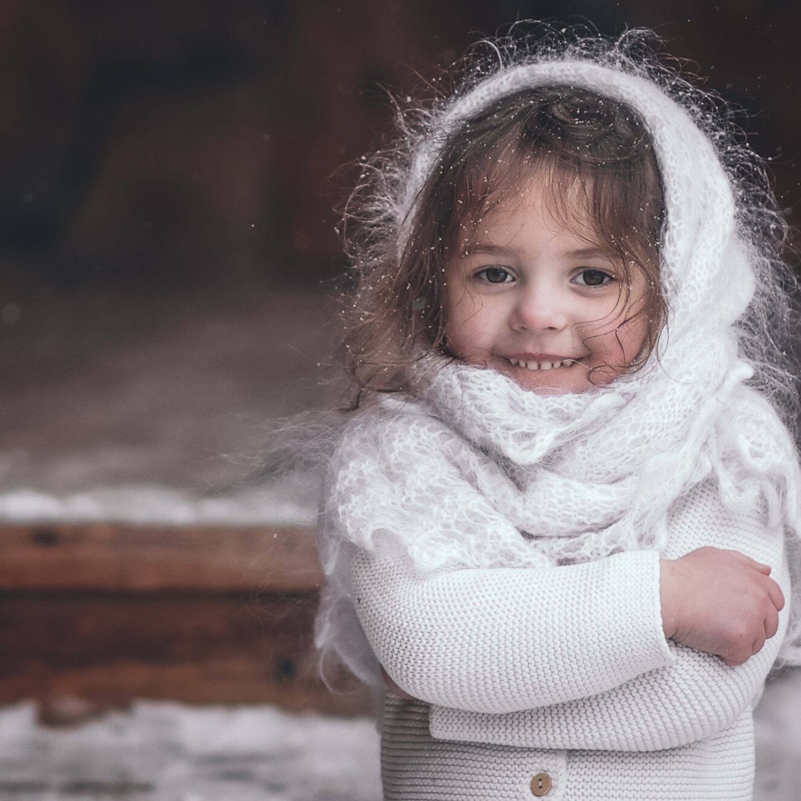 Зимняя уличная фотосессия большой дружной семьи в Истре