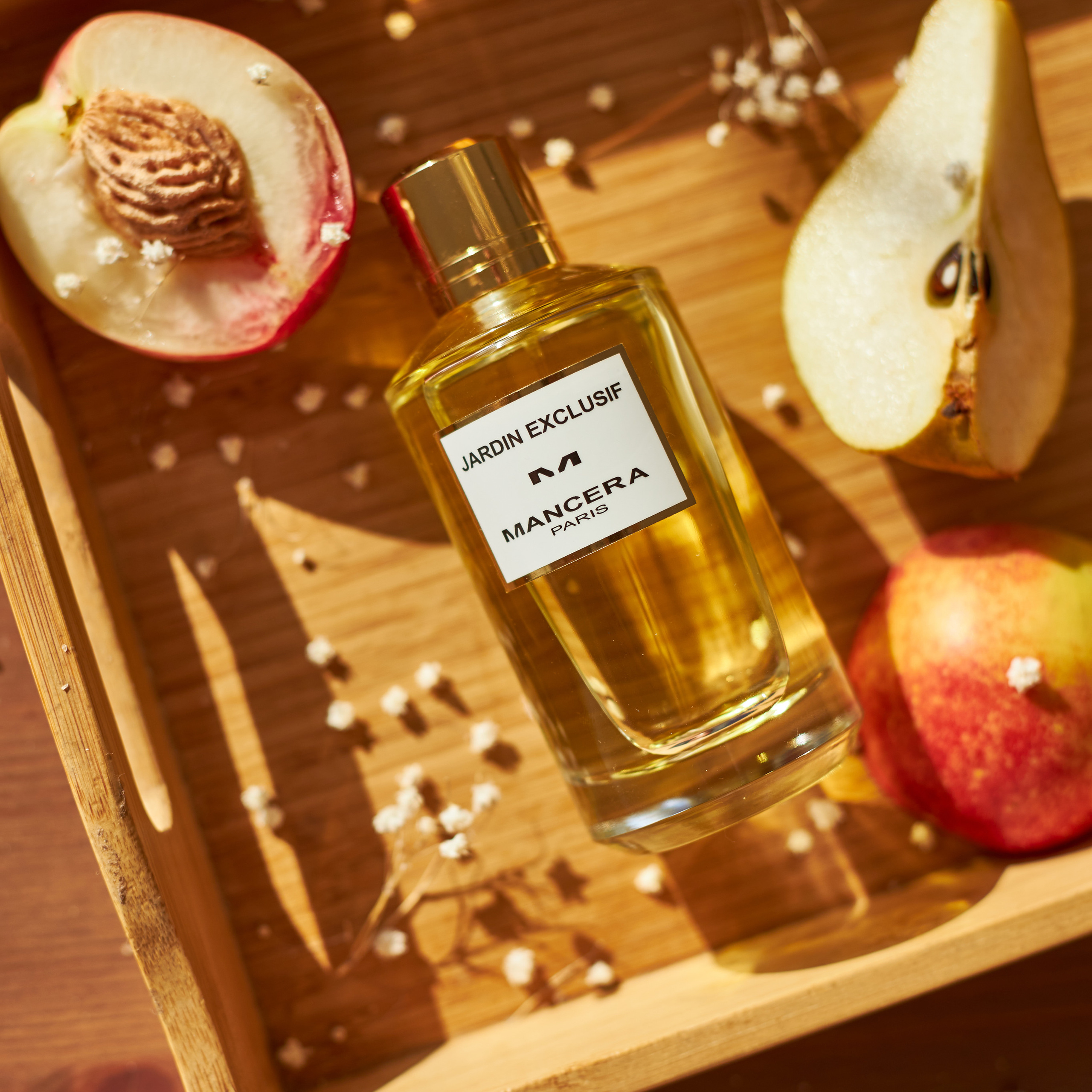 Das Parfume. Fashion and content photographer Anna Pavlova