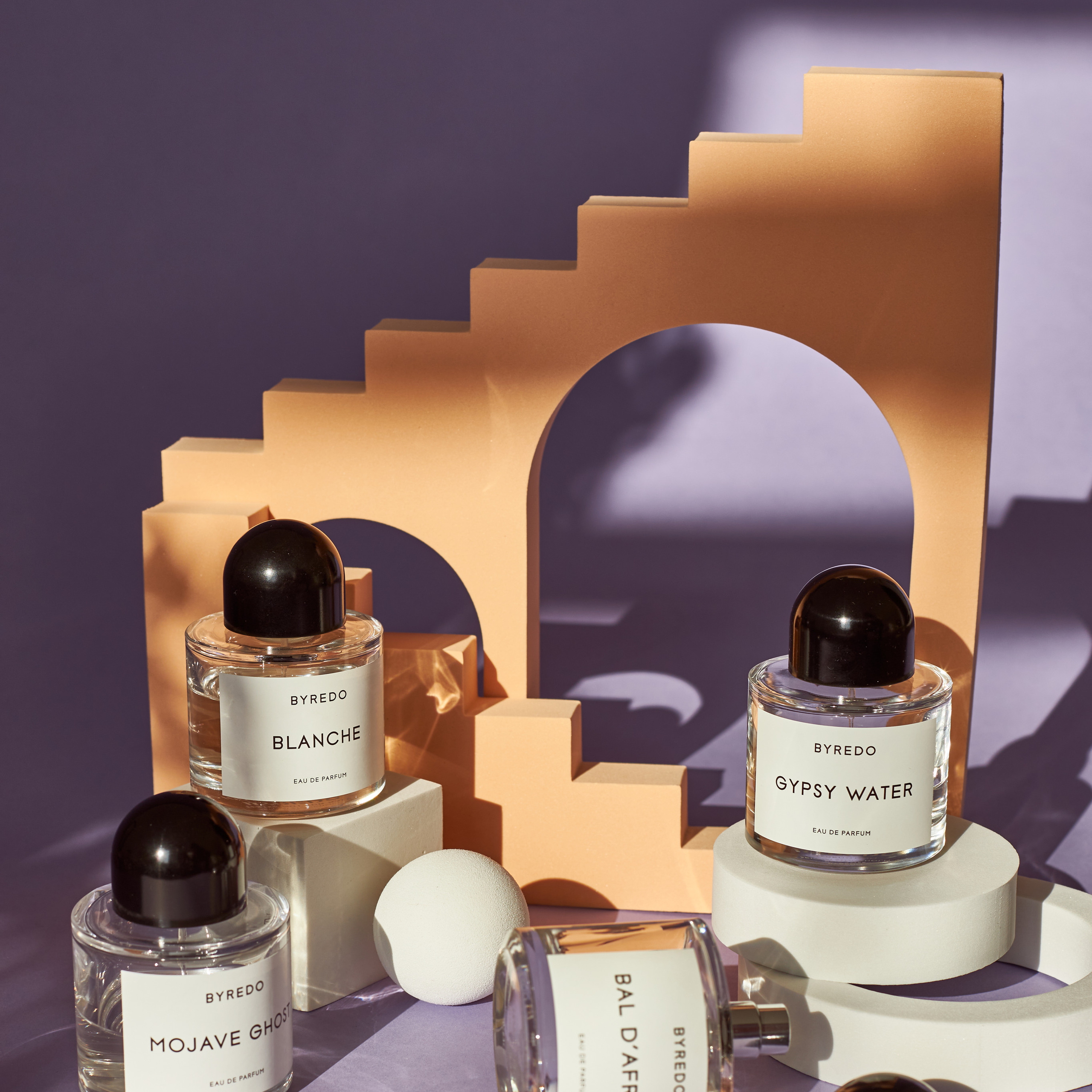 Das Parfume. Fashion and content photographer Anna Pavlova