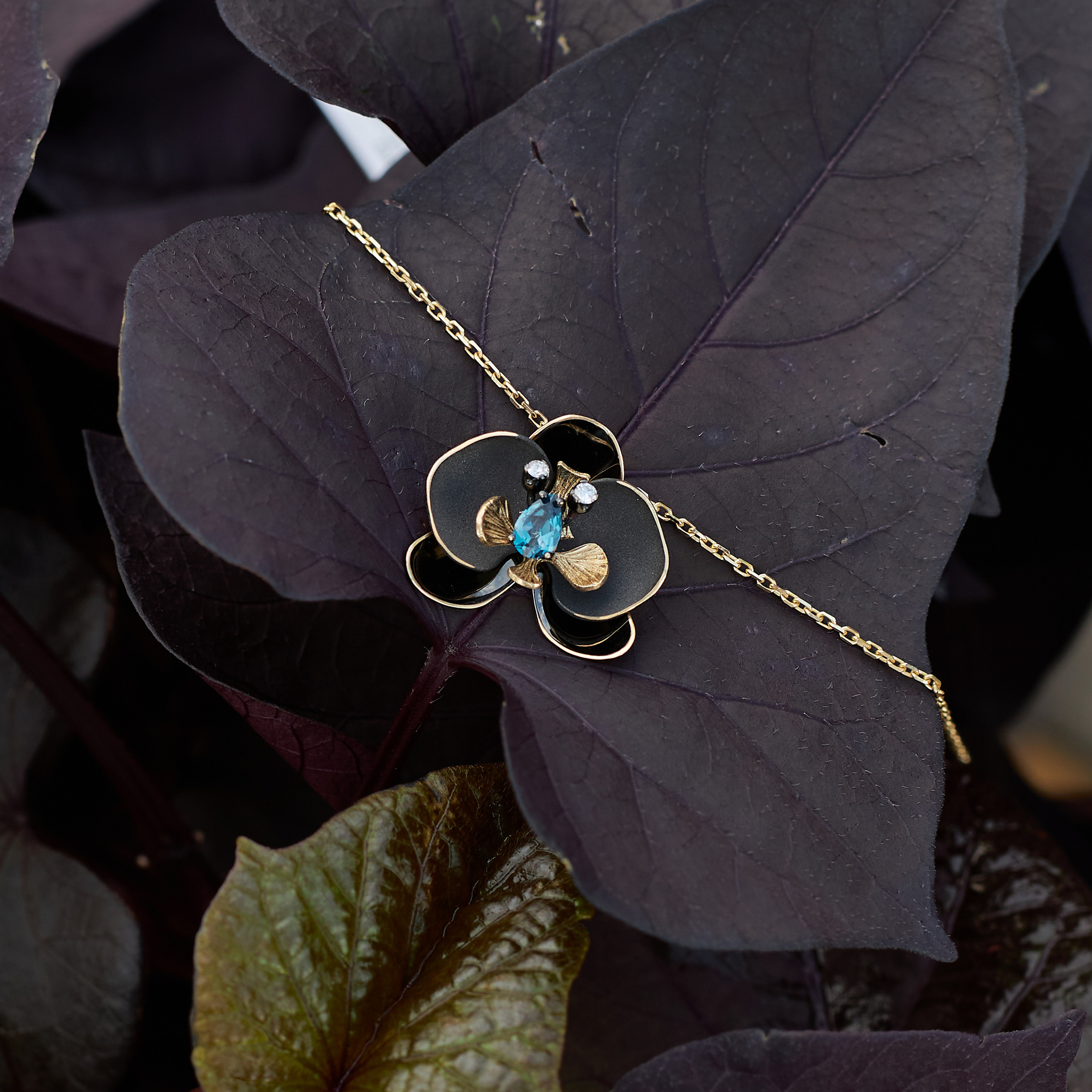 Roberto Bravo. Fashion and content photographer Anna Pavlova