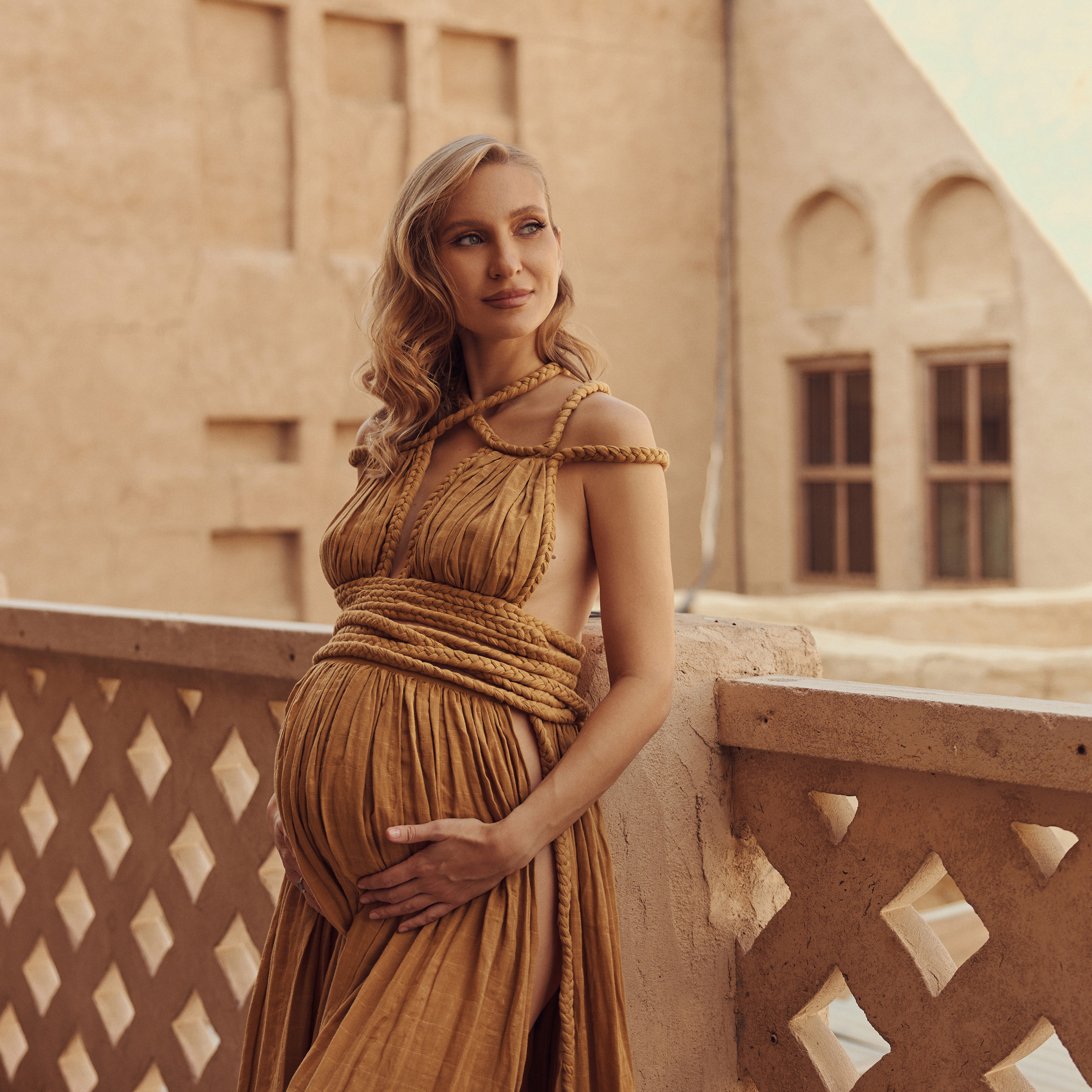 Pregnancy. Fashion and content photographer Anna Pavlova
