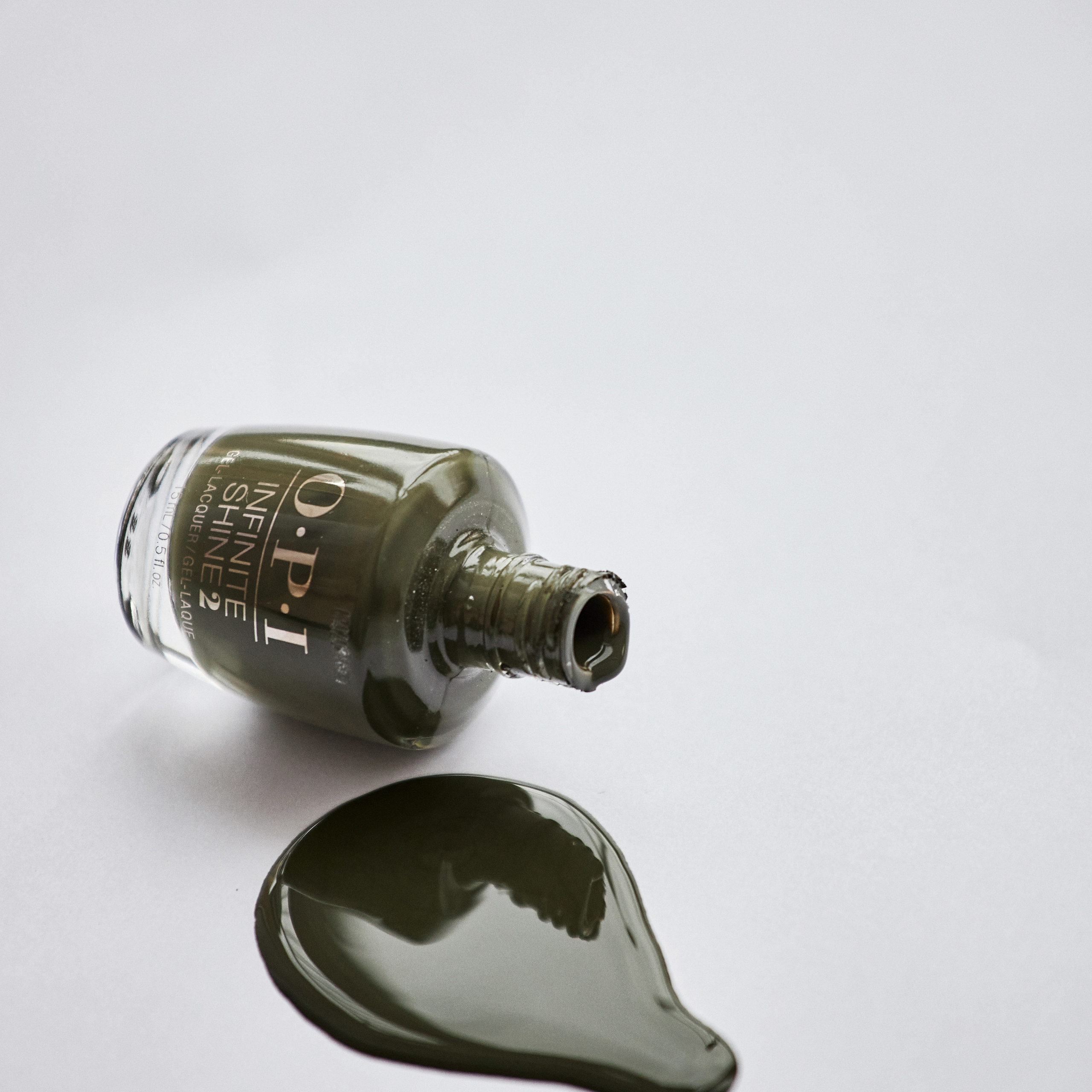 SON salon. Fashion and content photographer Anna Pavlova