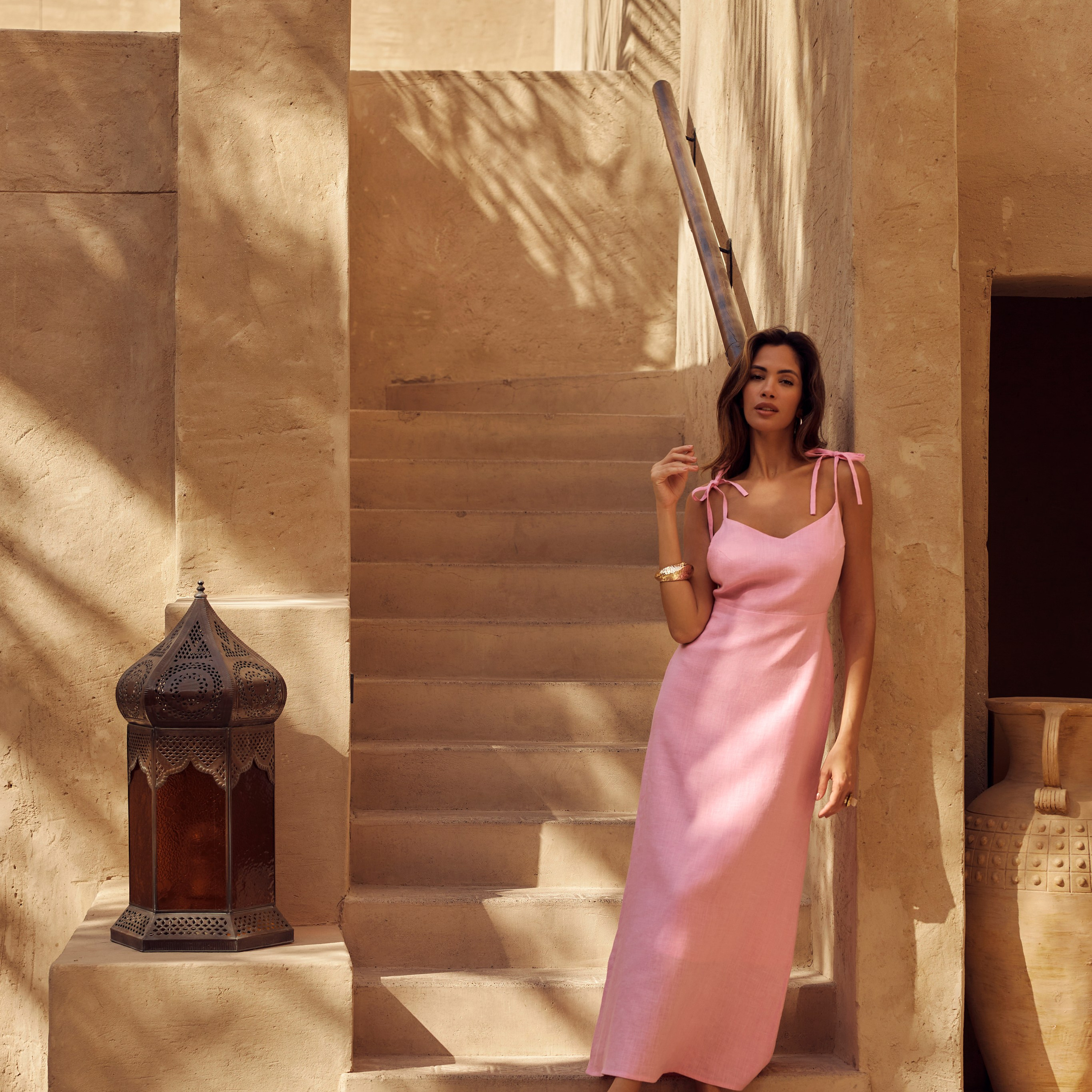 Cinta Bali. Fashion and content photographer Anna Pavlova