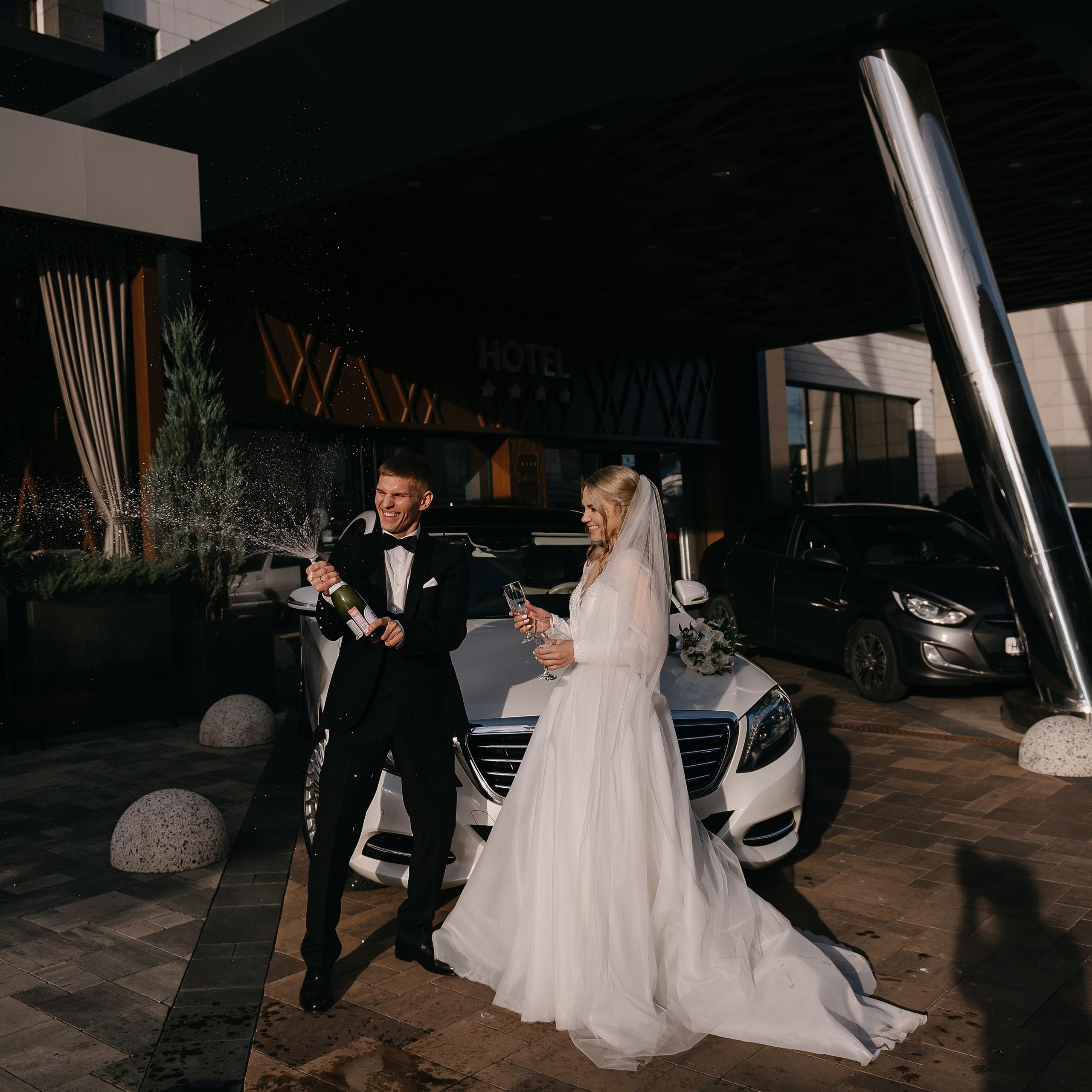 Женя и Катя