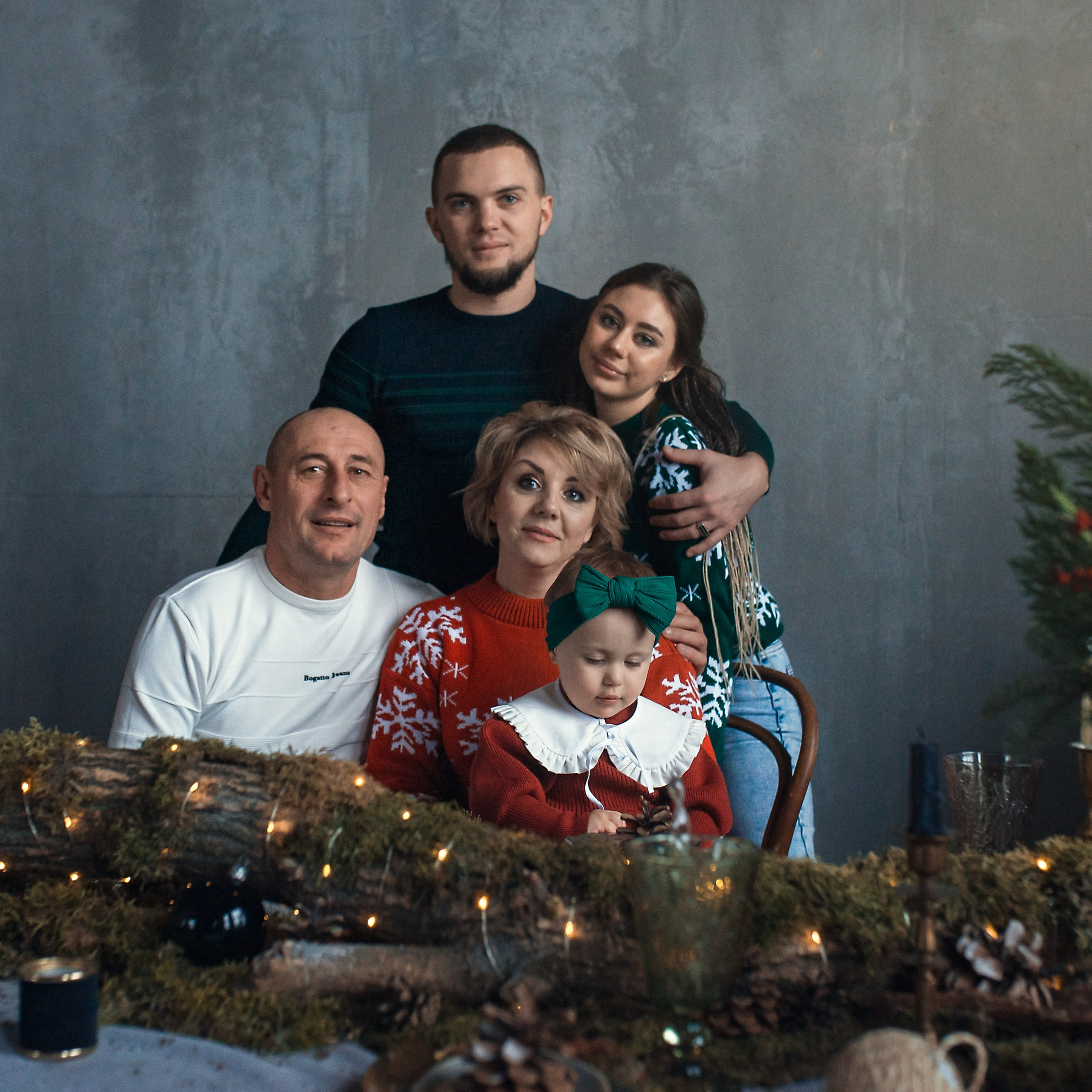 Новый год. Большая семья.