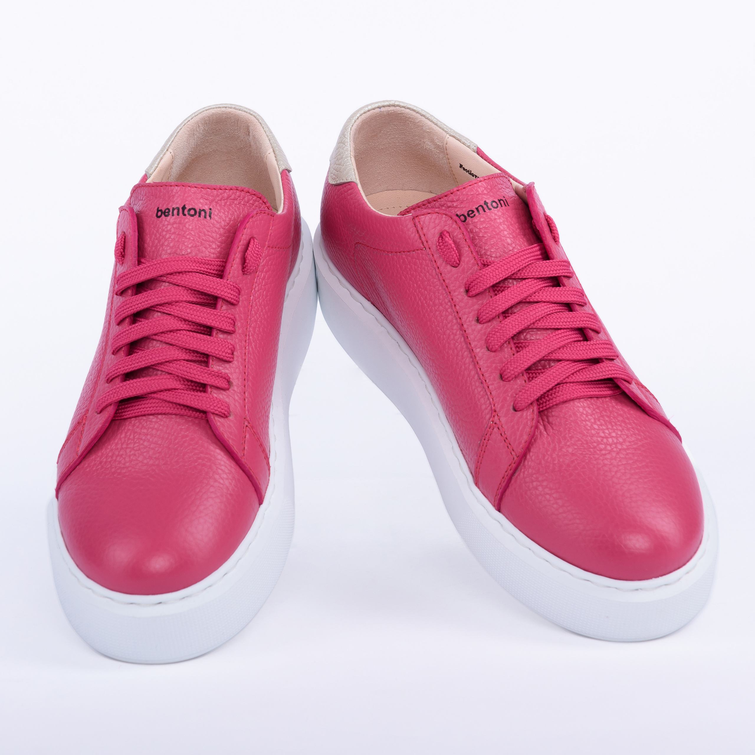 Фотосъемка для Маркетплейс. Мария Прищеп. Профессиональный фотограф в Краснодаре