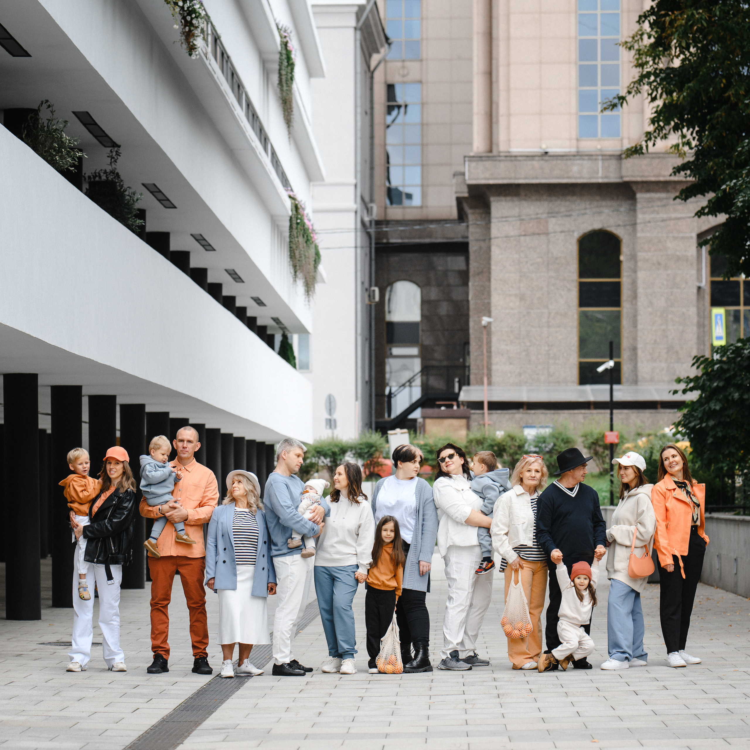 Большая семья