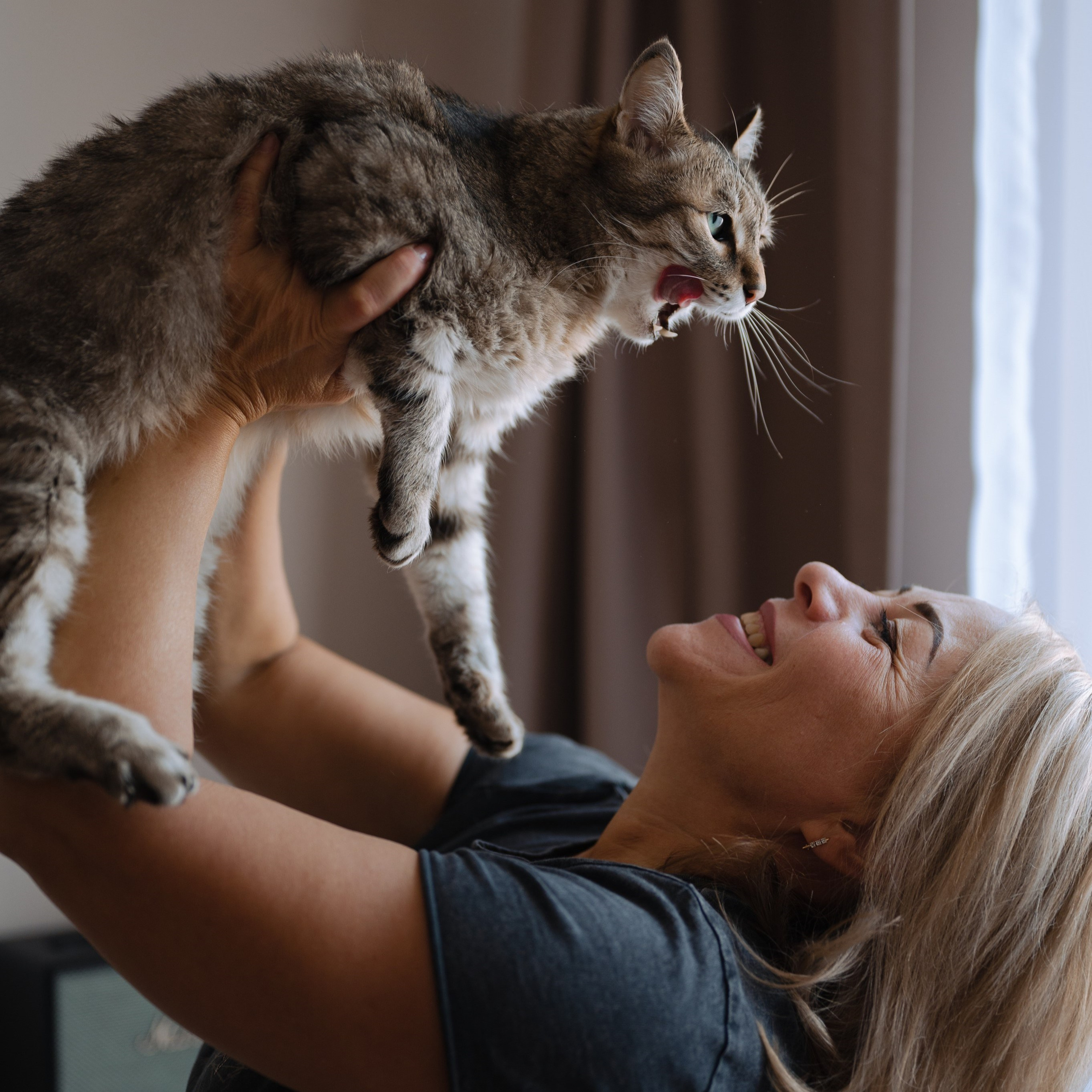 Тамара и кот Тиша