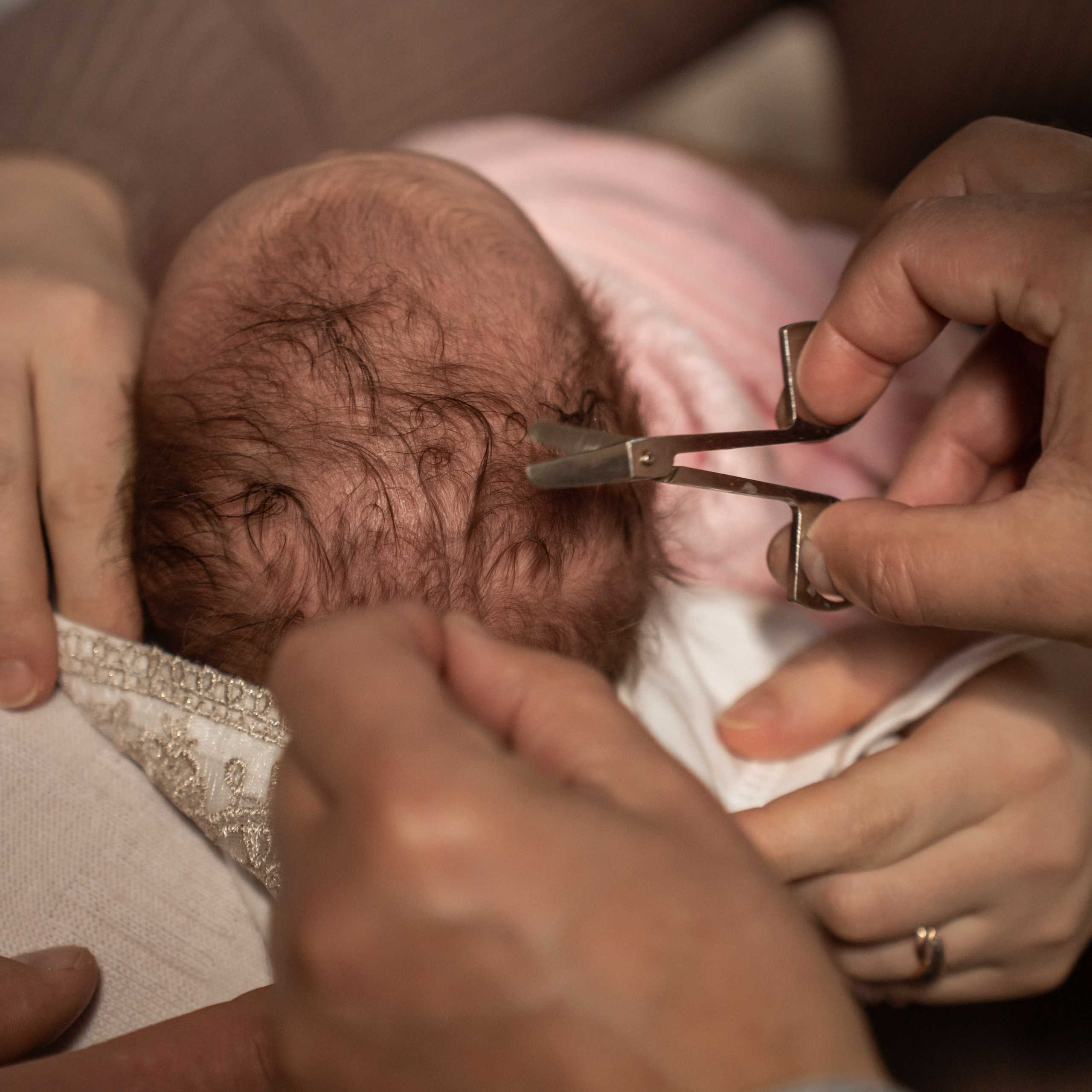КРЕЩЕНИЕ ПОЛИНЫ В ХРАМЕ БОЖИЕЙ МАТЕРИ ВЗЫСКАНИЕ ПОГИБШИХ. Фотограф в Воронеже Ксения Князева