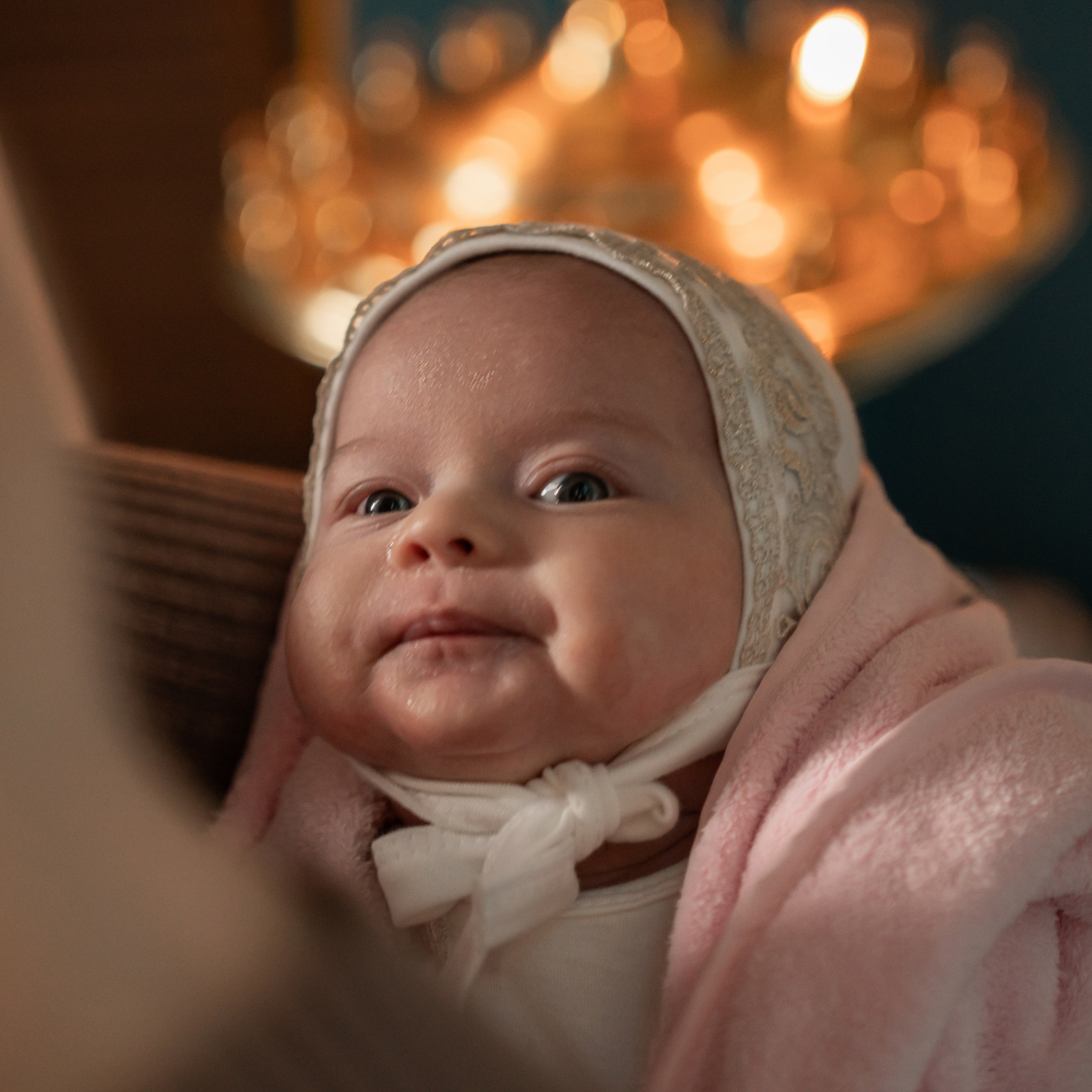 КРЕЩЕНИЕ ПОЛИНЫ В ХРАМЕ БОЖИЕЙ МАТЕРИ ВЗЫСКАНИЕ ПОГИБШИХ. Фотограф в Воронеже Ксения Князева