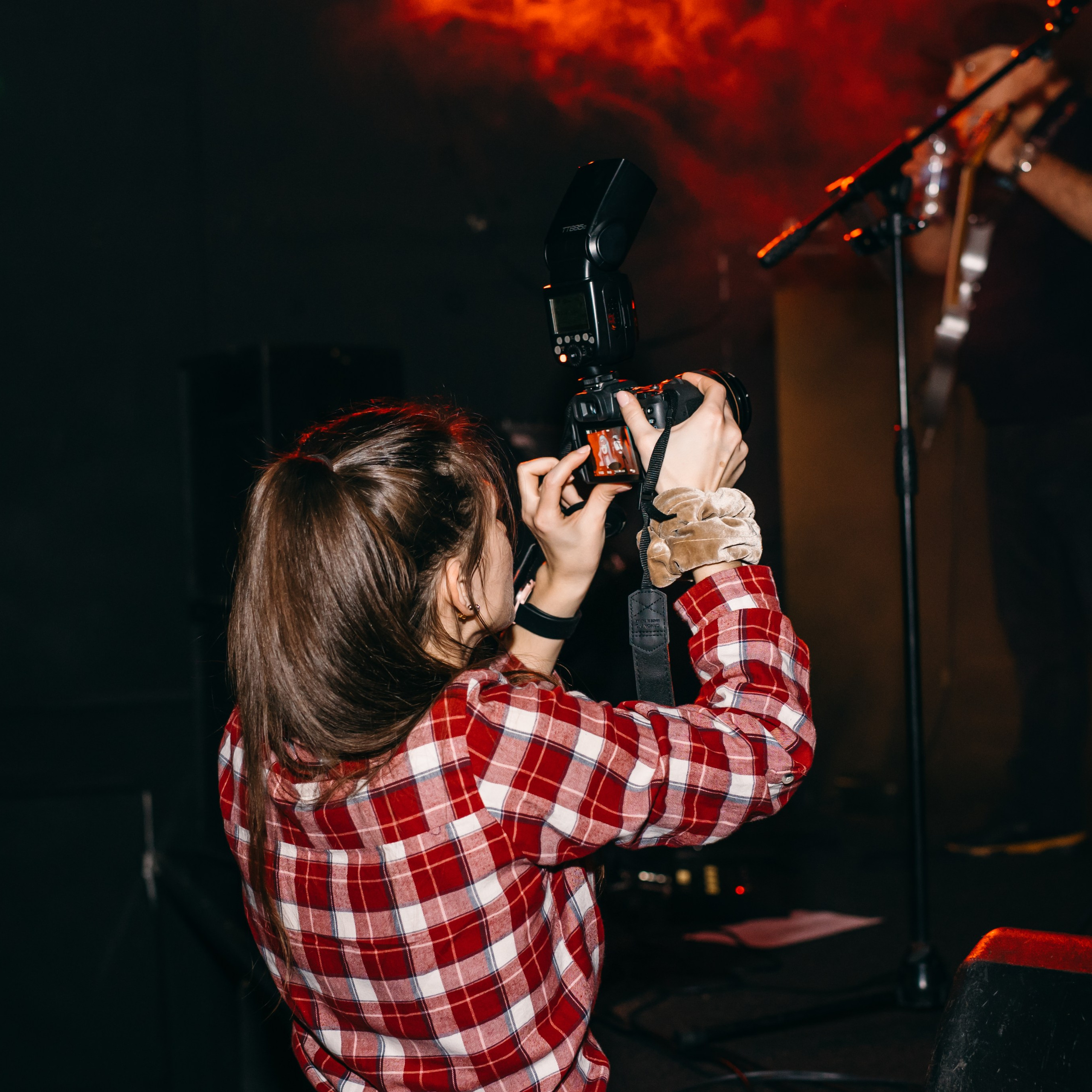 ДИСКОТЕКА В СТИЛЕ 90-Х С РОК-СЕМЬЁЙ. Фотограф в Воронеже Ксения Князева