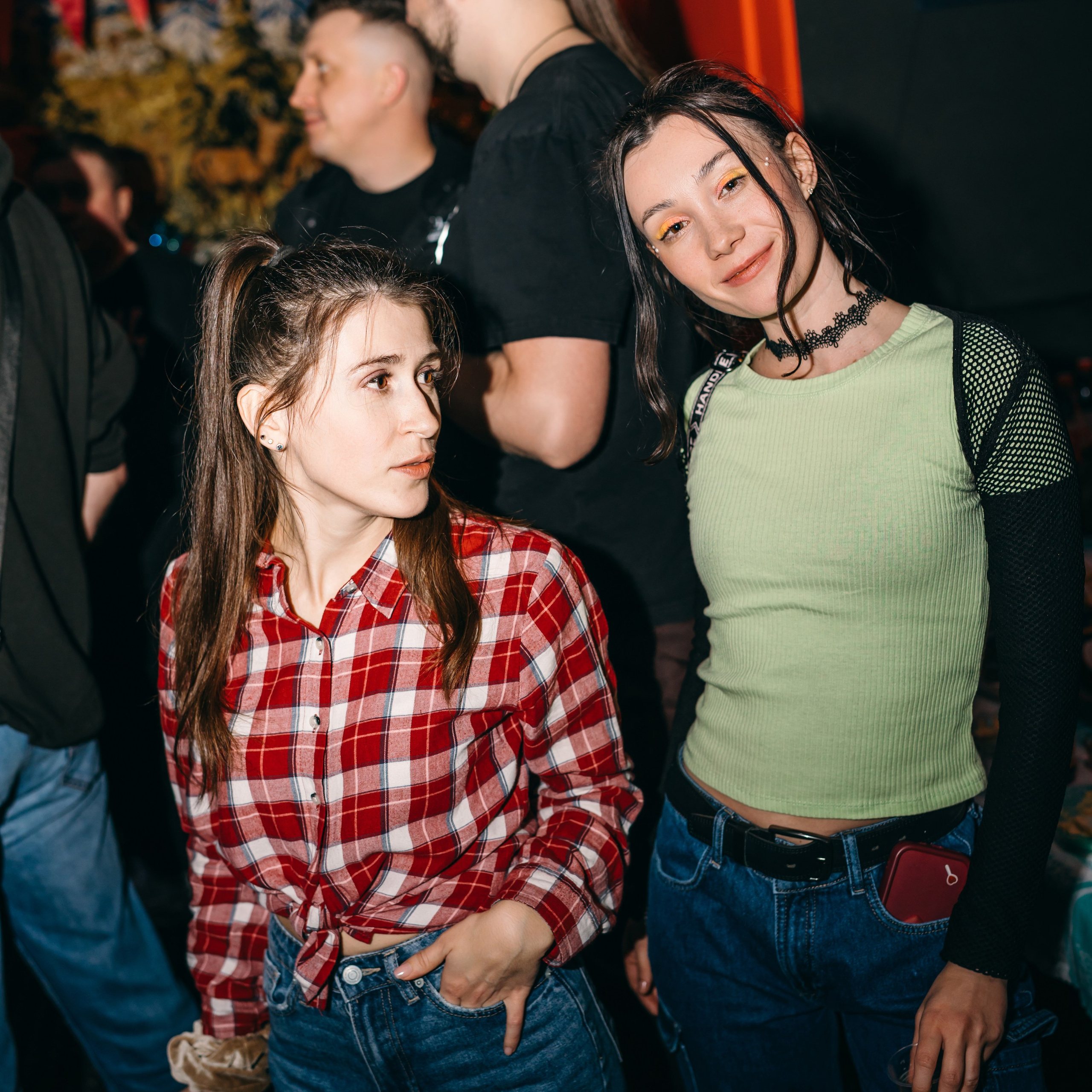 ДИСКОТЕКА В СТИЛЕ 90-Х С РОК-СЕМЬЁЙ. Фотограф в Воронеже Ксения Князева