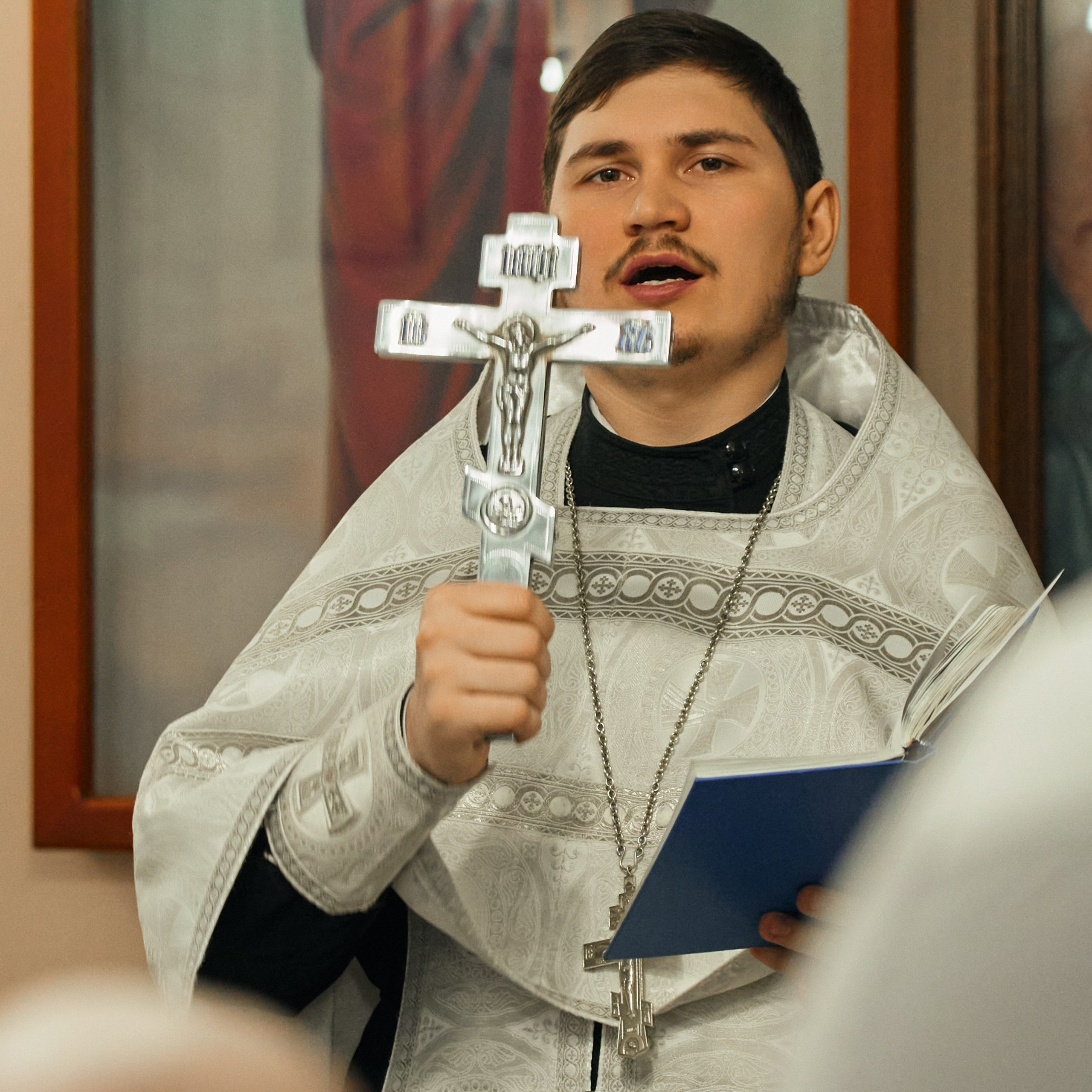 КРЕЩЕНИЕ РОМАНА И АРТЕМИЯ В ХРАМЕ АНДРЕЯ ПЕРВОЗВАННОГО. Фотограф в Воронеже Ксения Князева