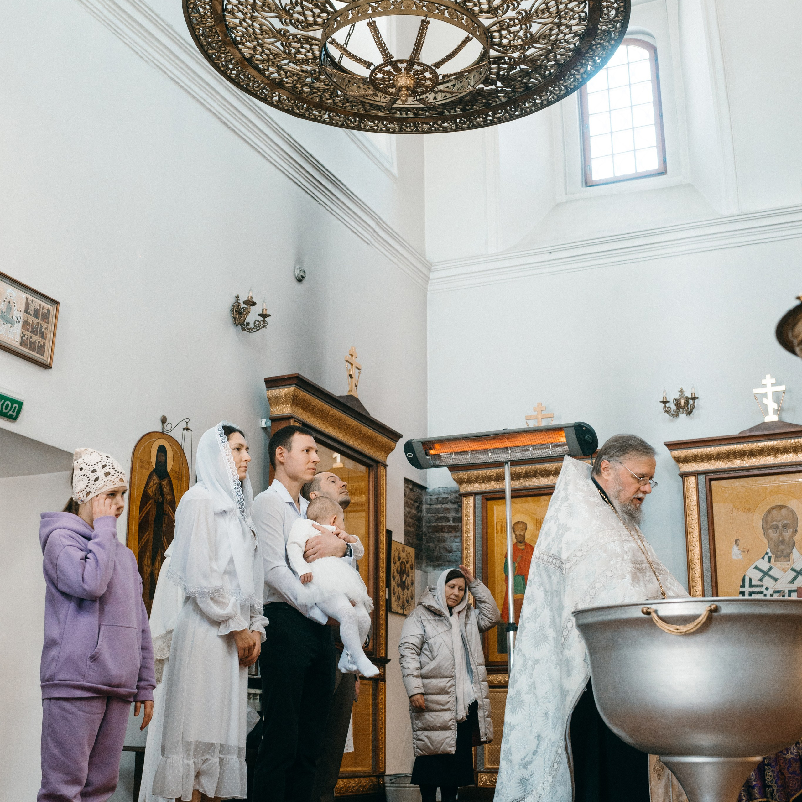КРЕЩЕНИЕ ДИАНЫ В УСПЕНСКОМ АДМИРАЛТЕЙСКОМ ХРАМЕ. Фотограф в Воронеже Ксения Князева