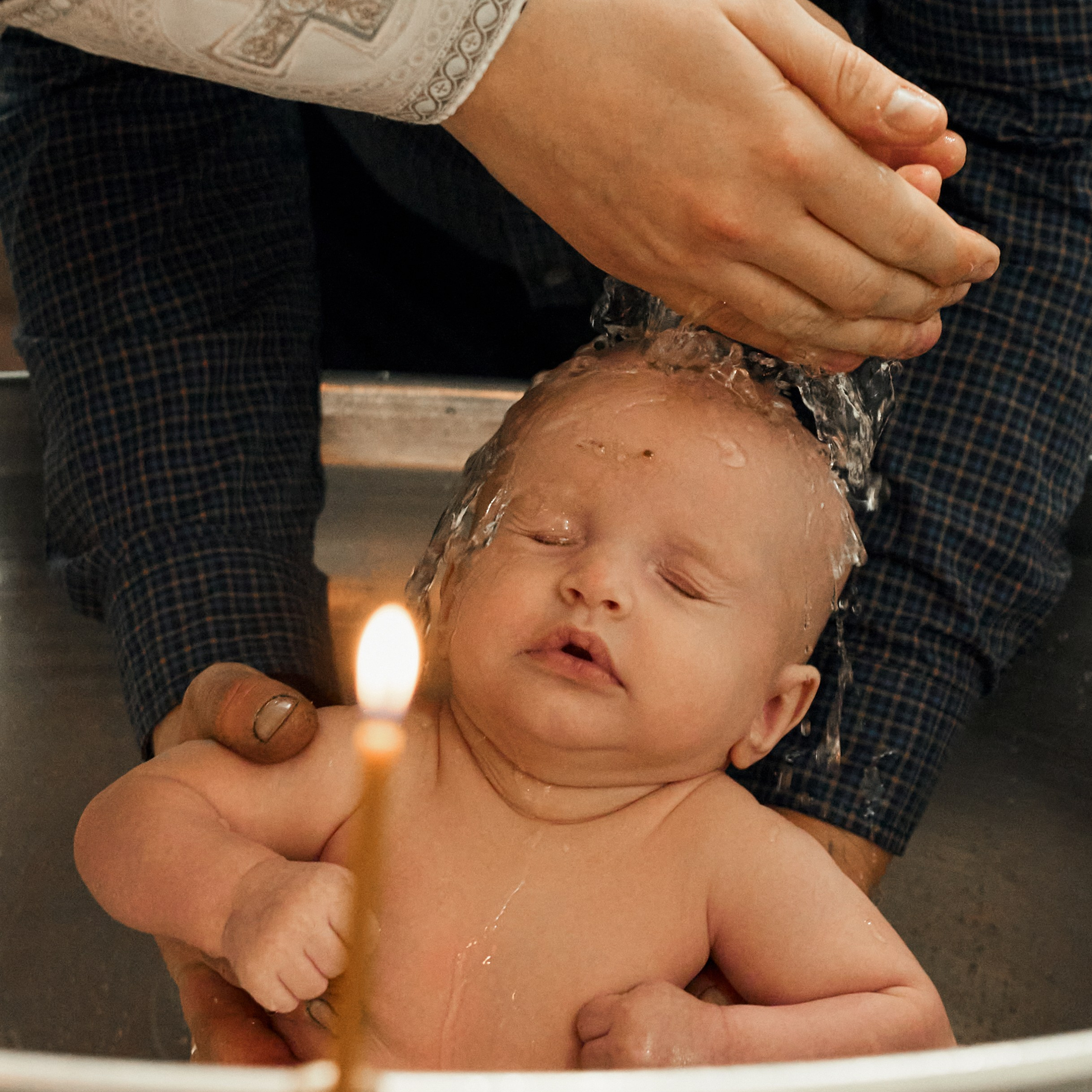КРЕЩЕНИЕ РОМАНА И АРТЕМИЯ В ХРАМЕ АНДРЕЯ ПЕРВОЗВАННОГО. Фотограф в Воронеже Ксения Князева