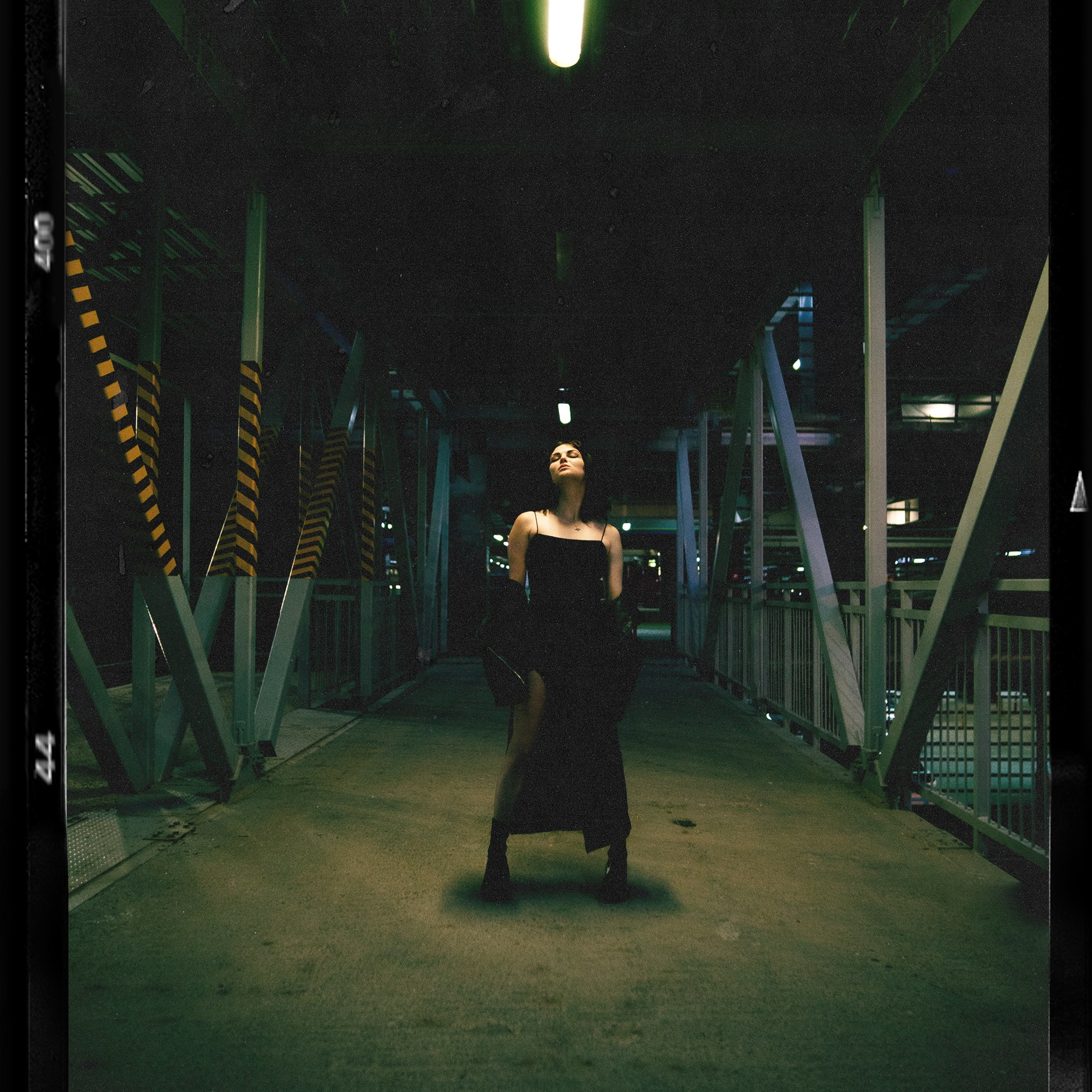 Влада стрит