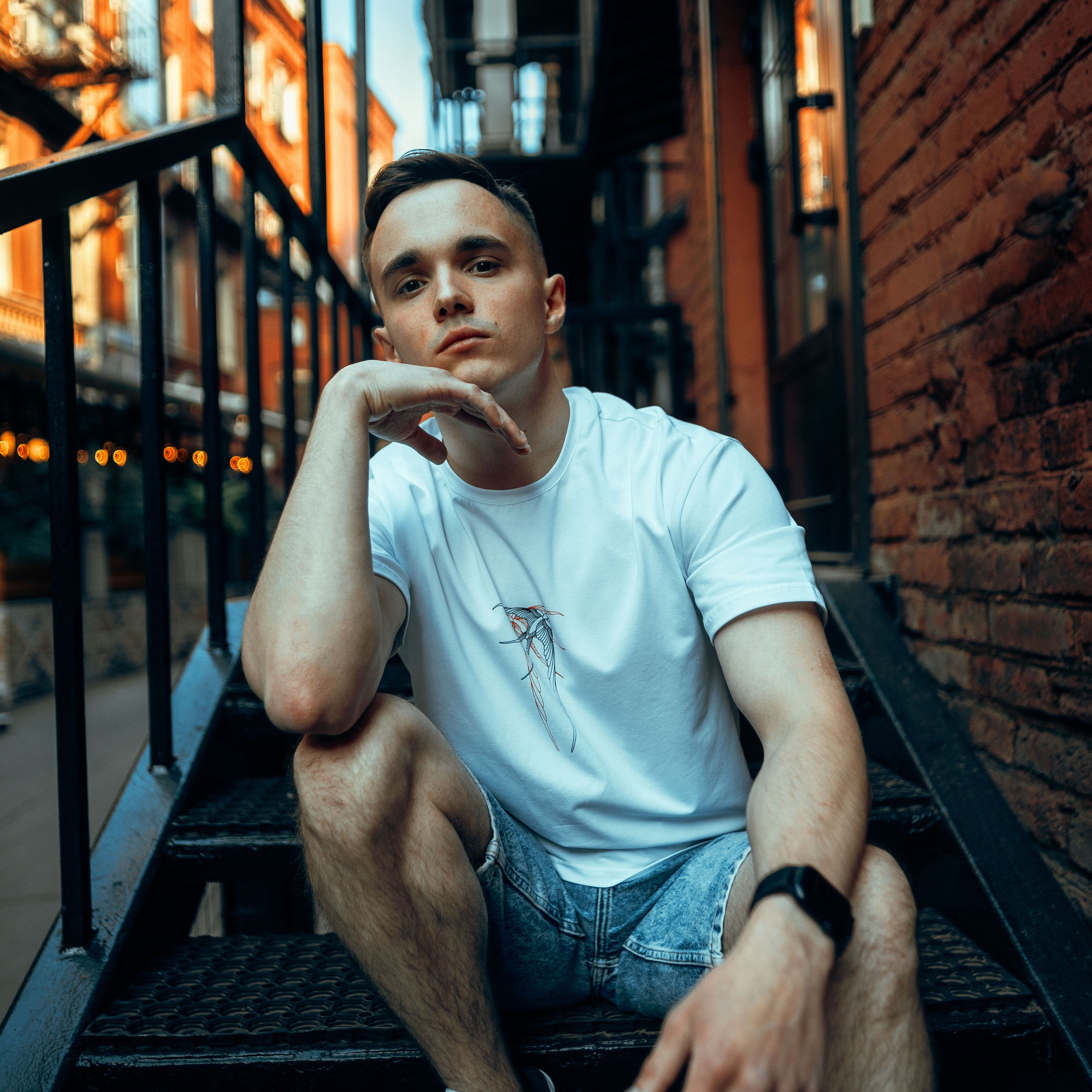 Слава улица