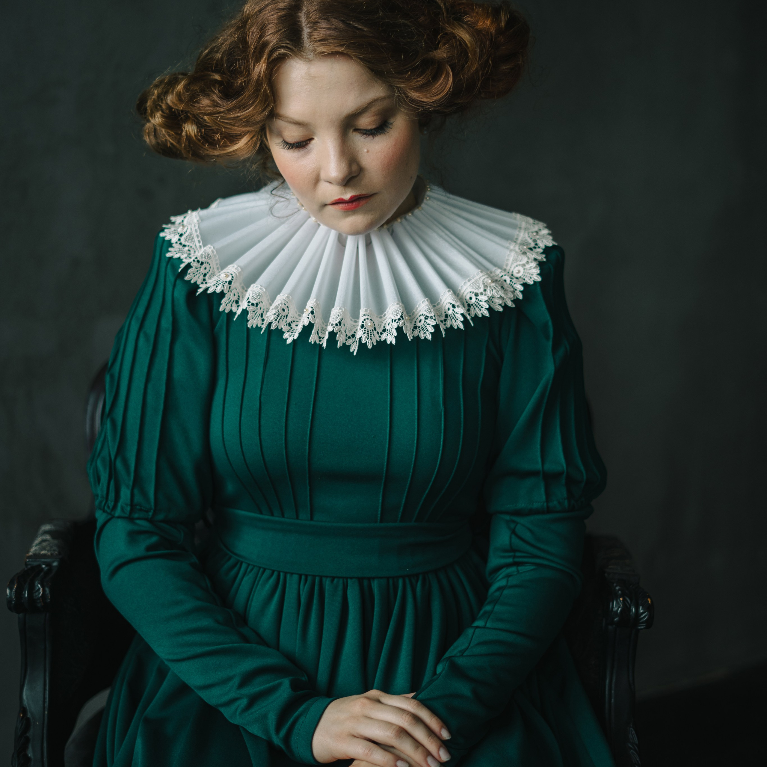 Портрет девушки XIX века