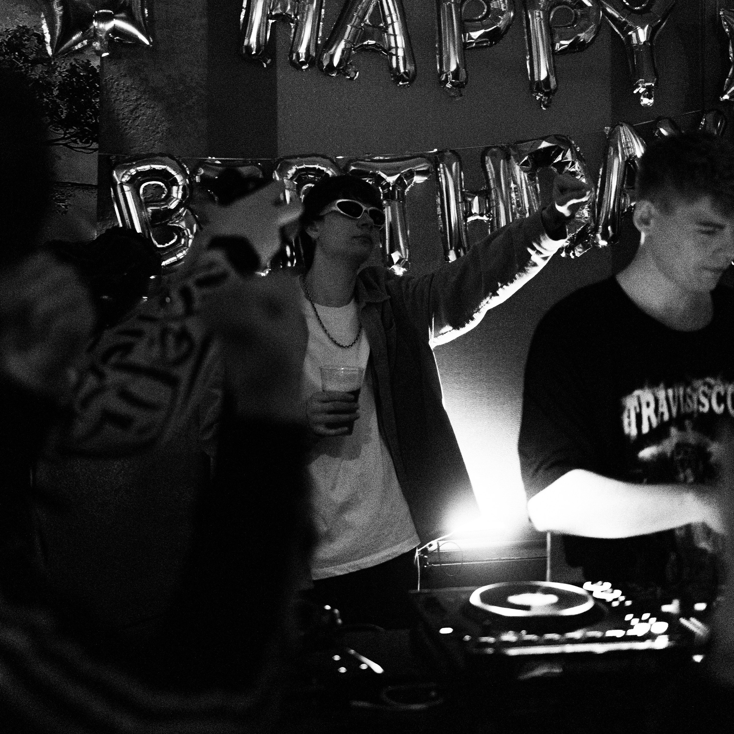 SBROD 011: WELCOME 2 COURCHAVEL. SBROD