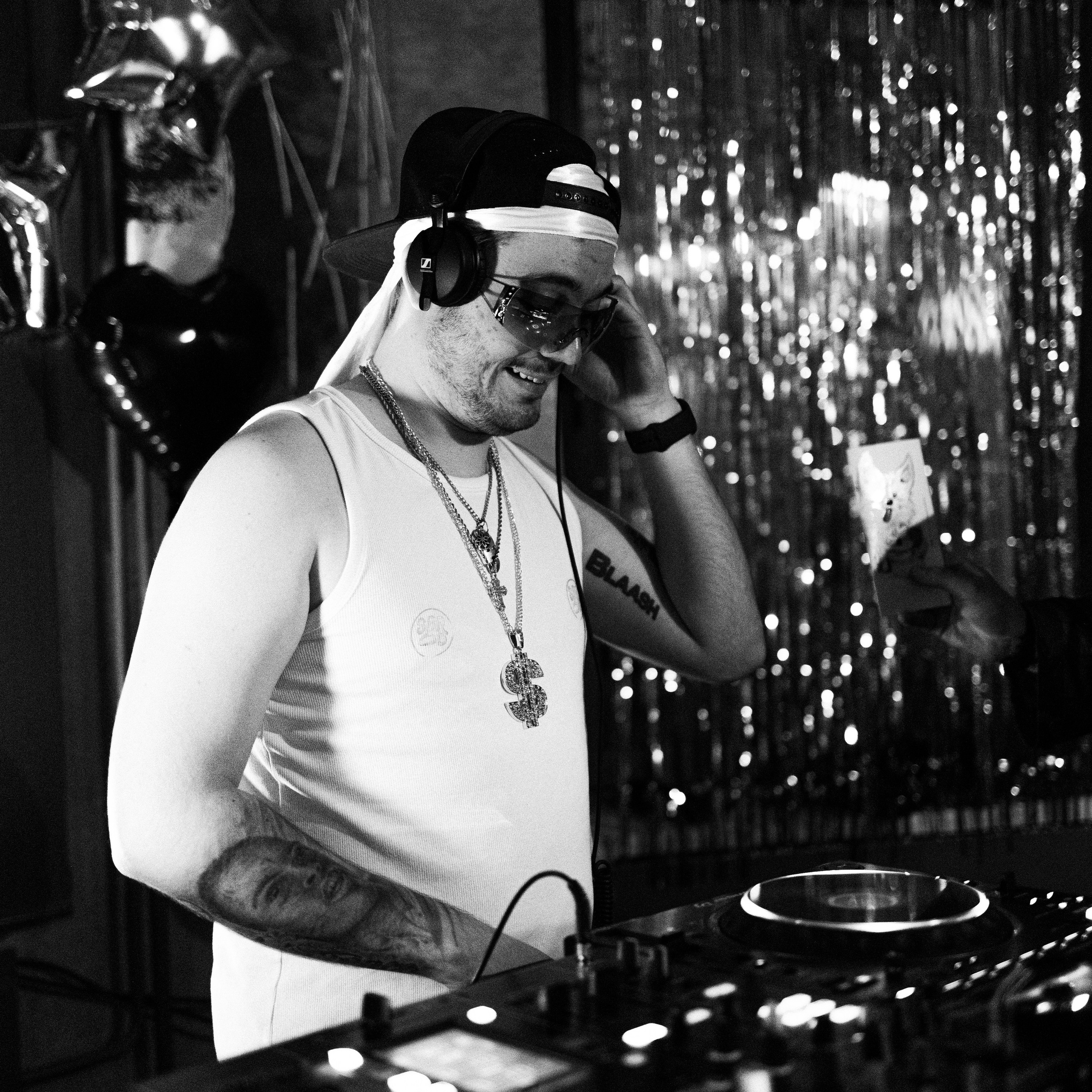 SBROD 011: WELCOME 2 COURCHAVEL. SBROD