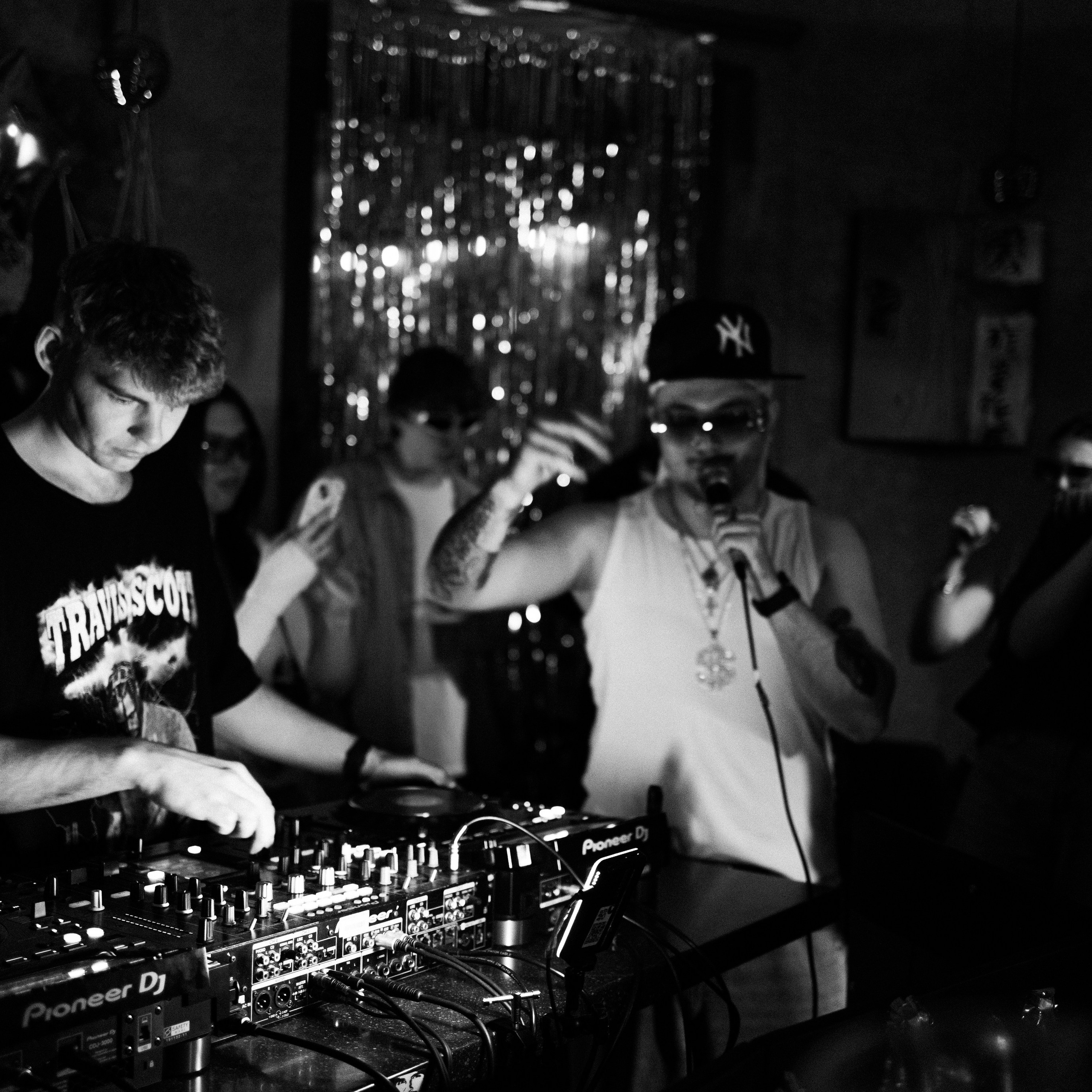 SBROD 011: WELCOME 2 COURCHAVEL. SBROD