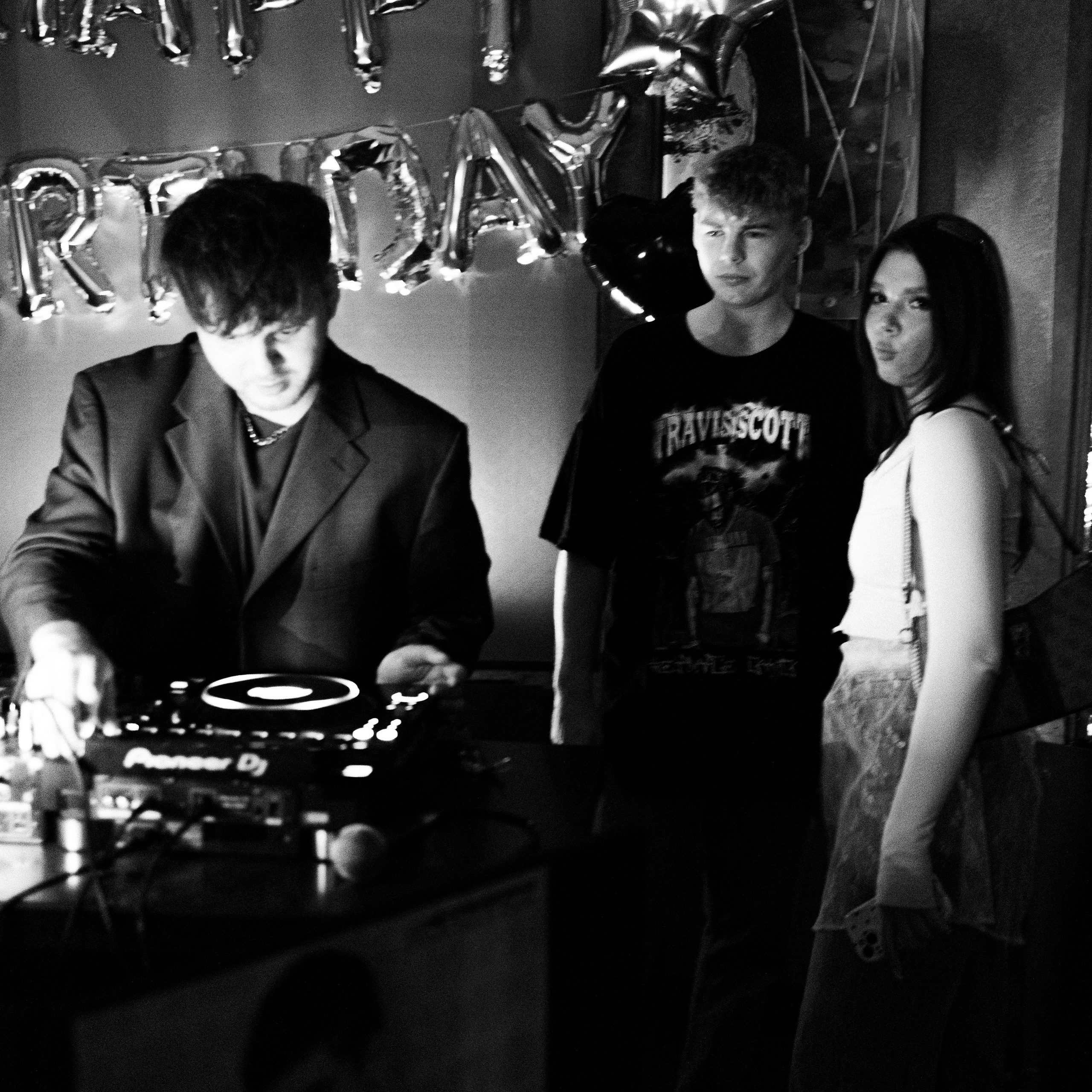 SBROD 011: WELCOME 2 COURCHAVEL. SBROD