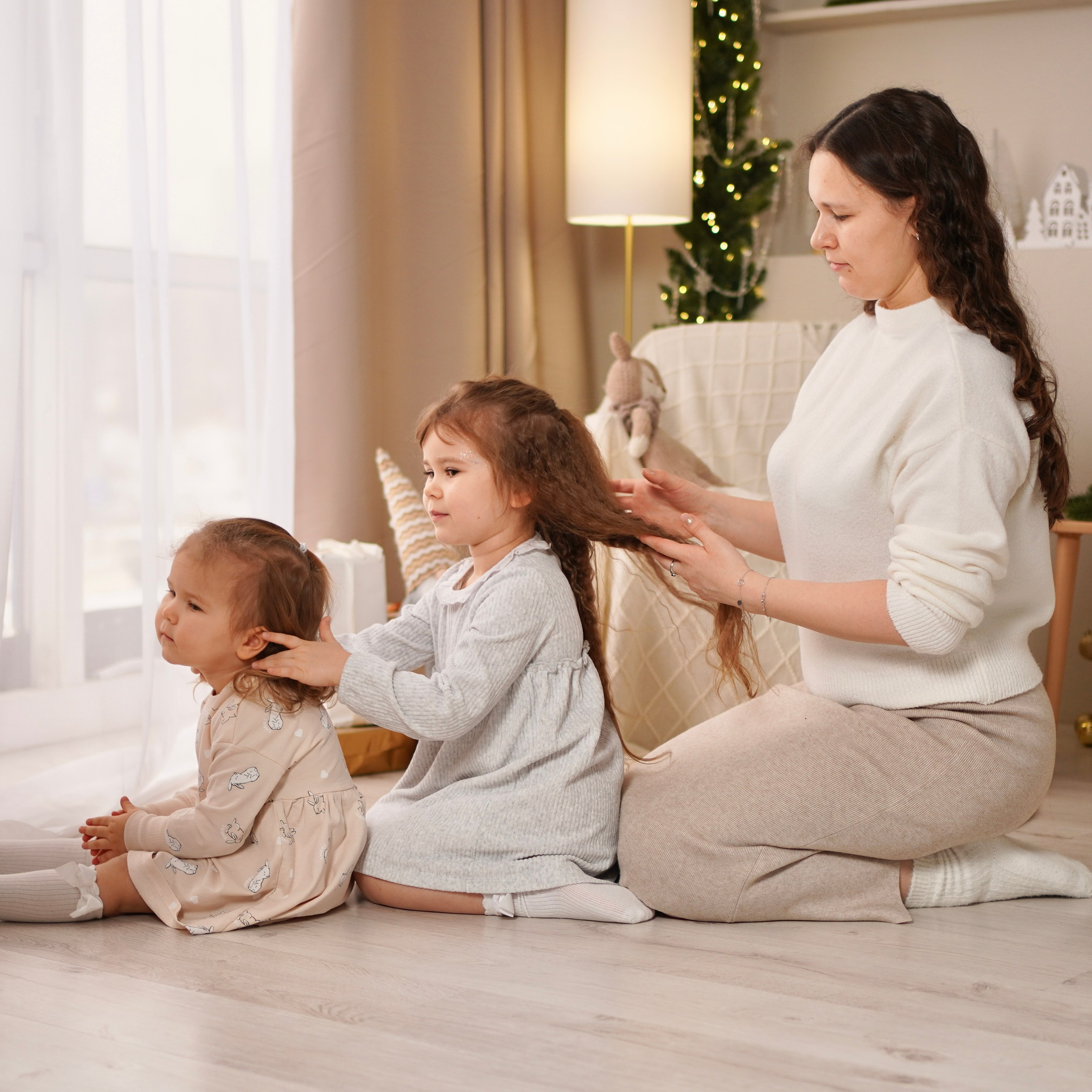 Мама с&nbsp;доченьками