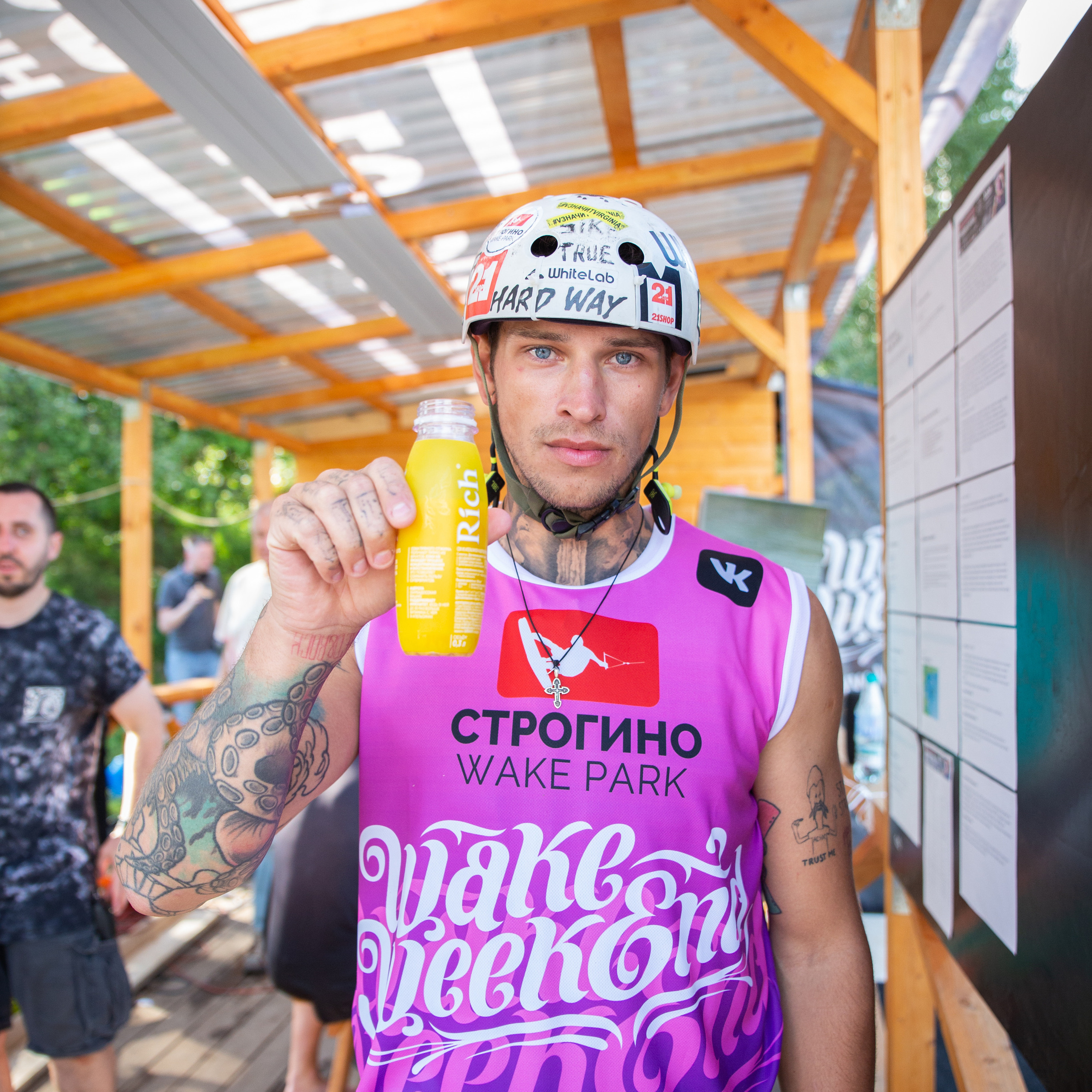 Соки Rich и Innocent