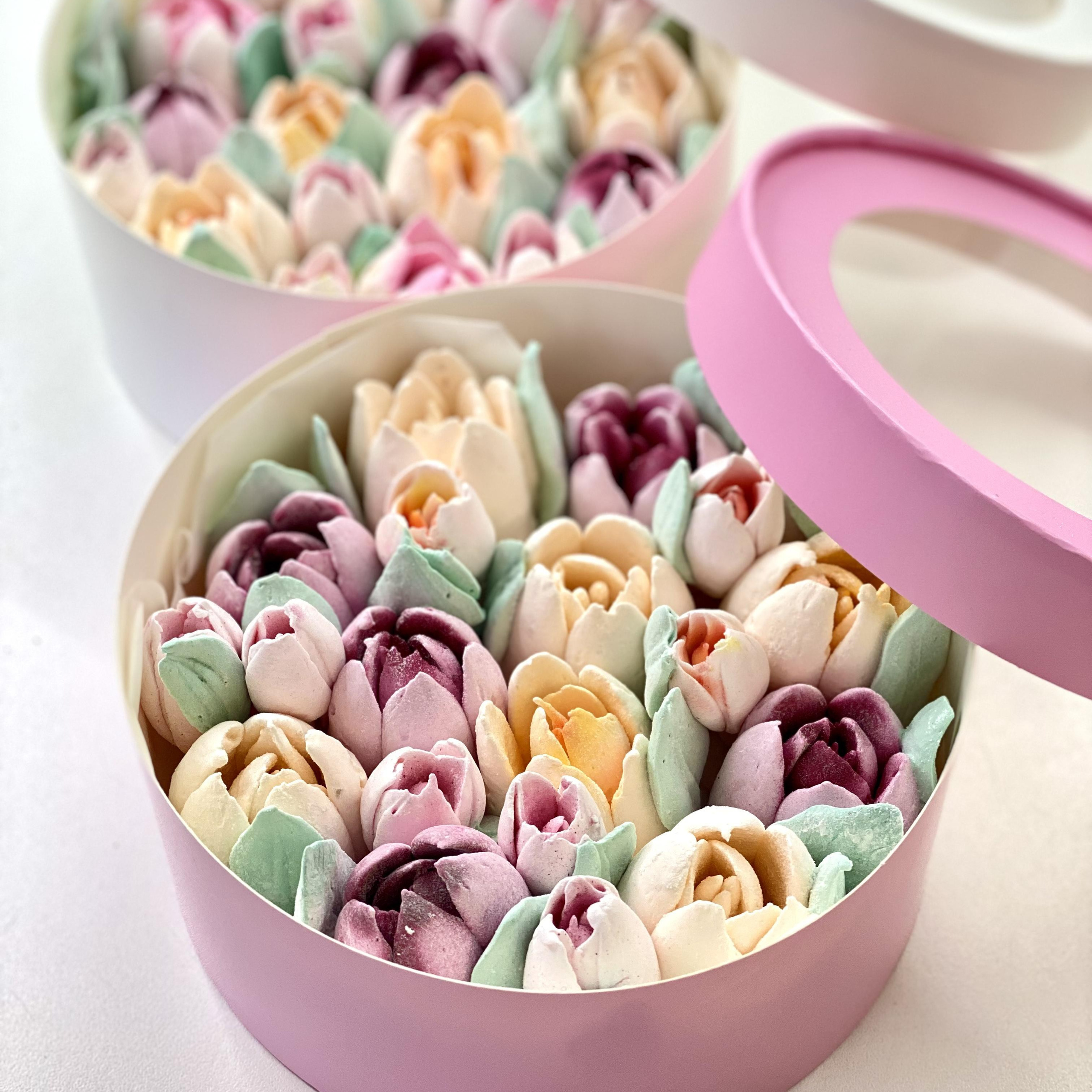 Тюльпаны из зефира в коробке