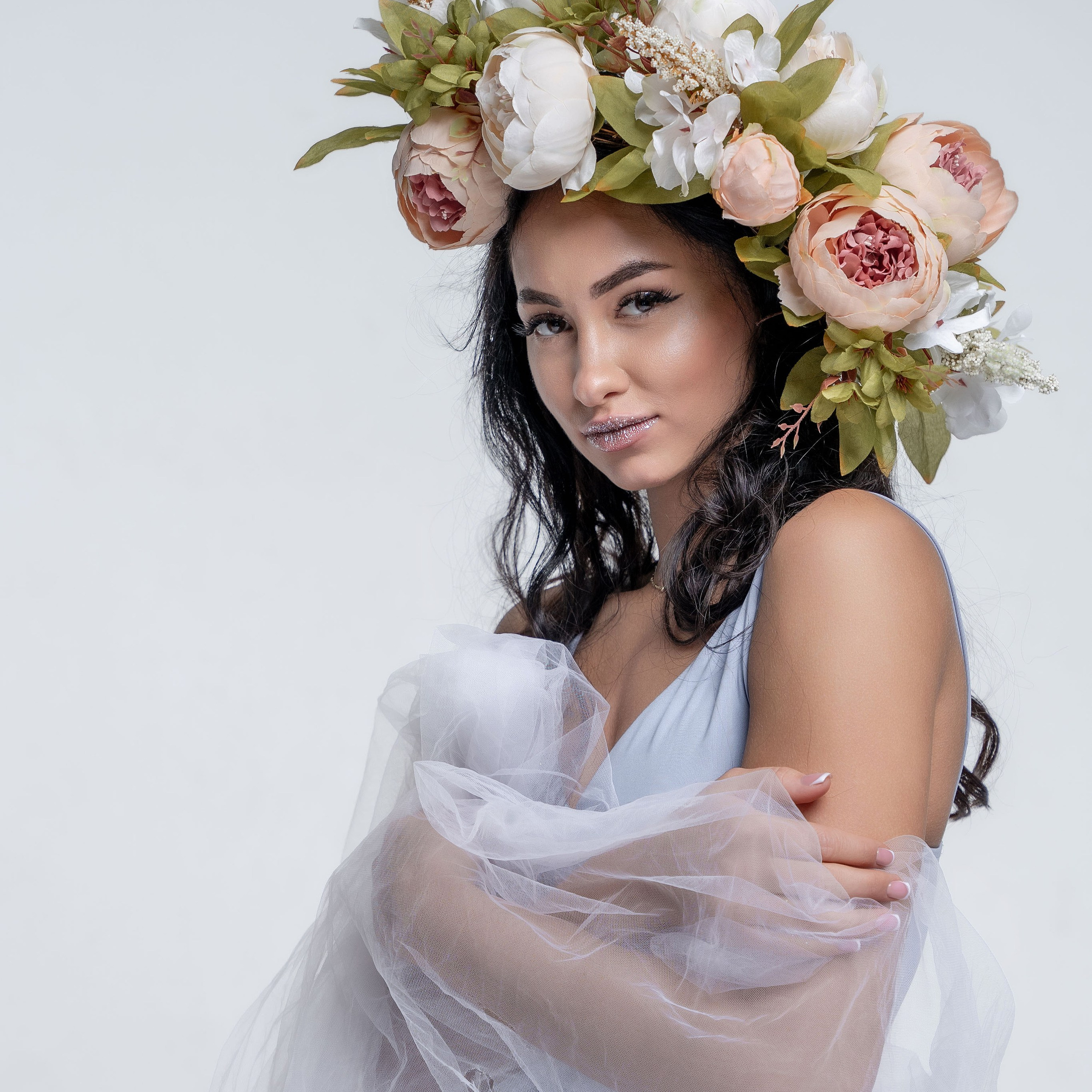 Фотосессии на циклораме. Фотосессии на белом фоне.