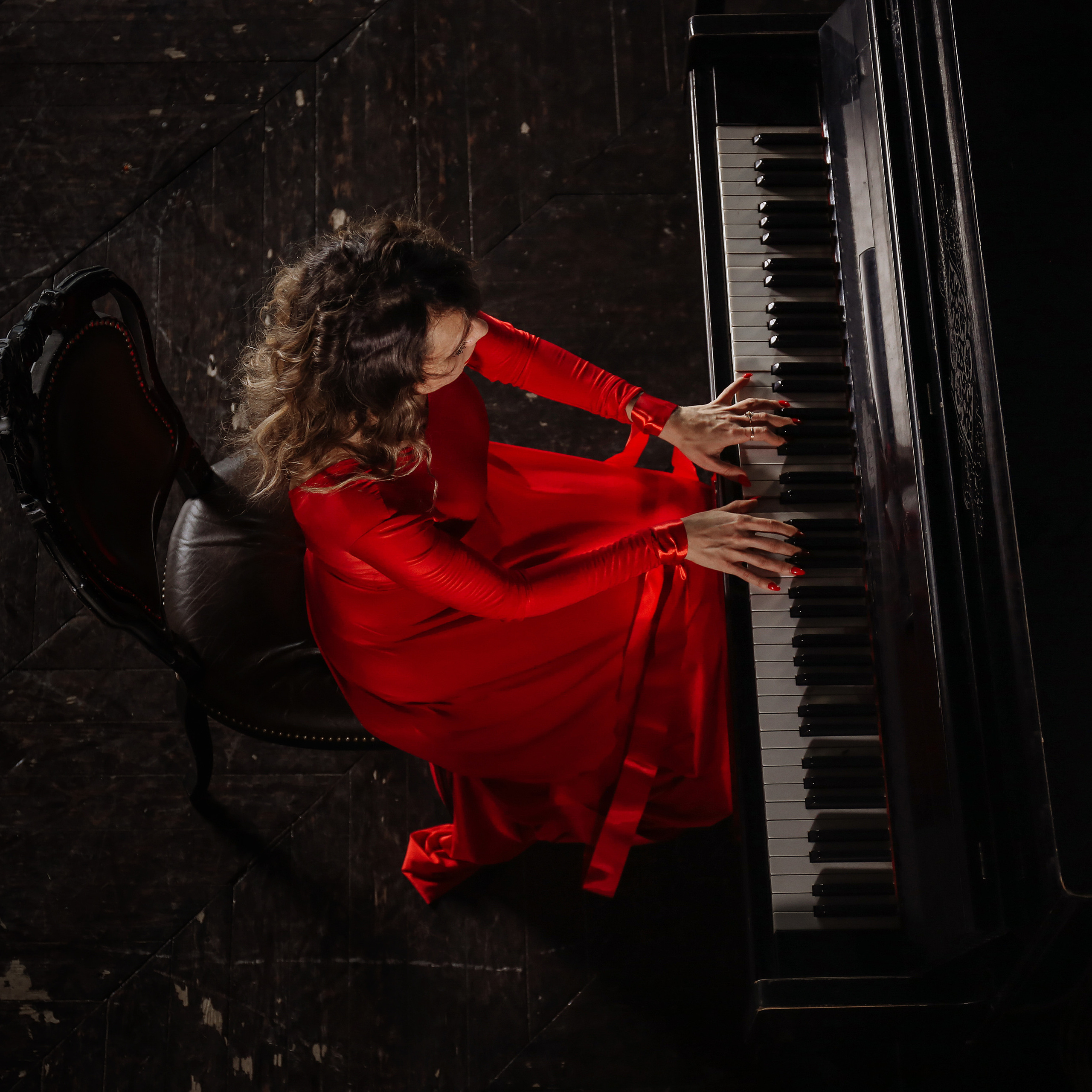 Певица-поэтесса