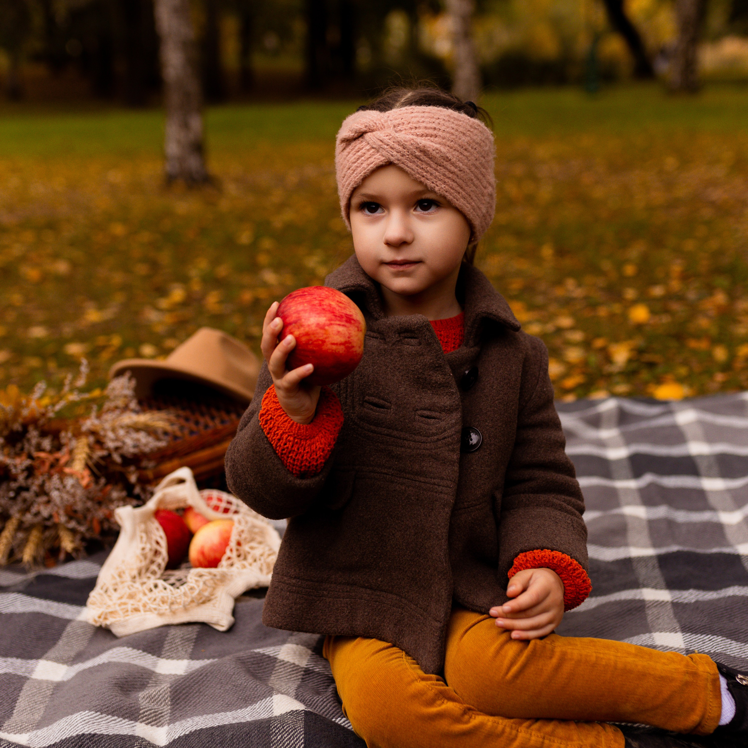 Семейный Фотограф Санкт-Петербурга | Диана Голенцова | Тёплые съёмки в Санкт-Петербурге