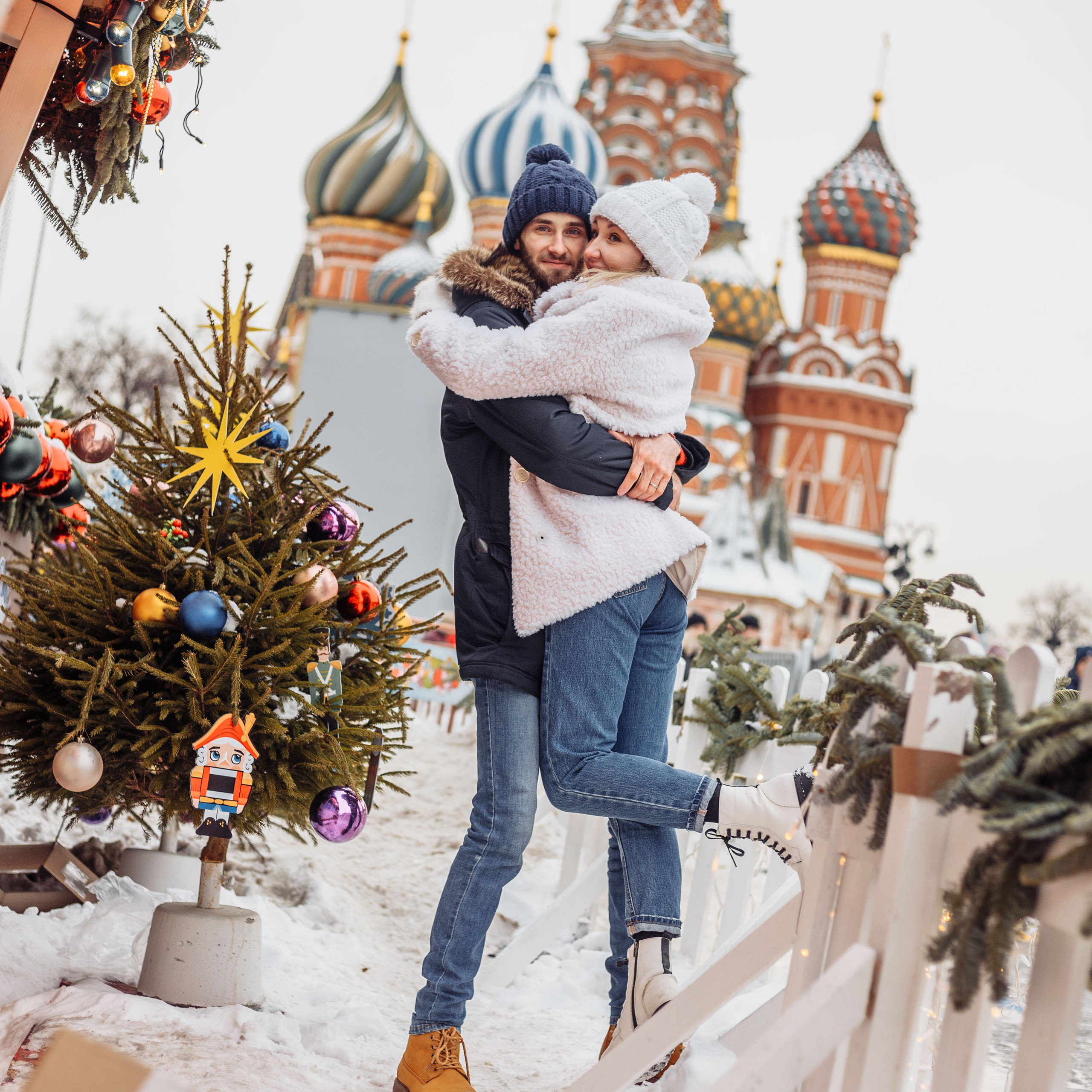 Саша и Максим. Красная площадь