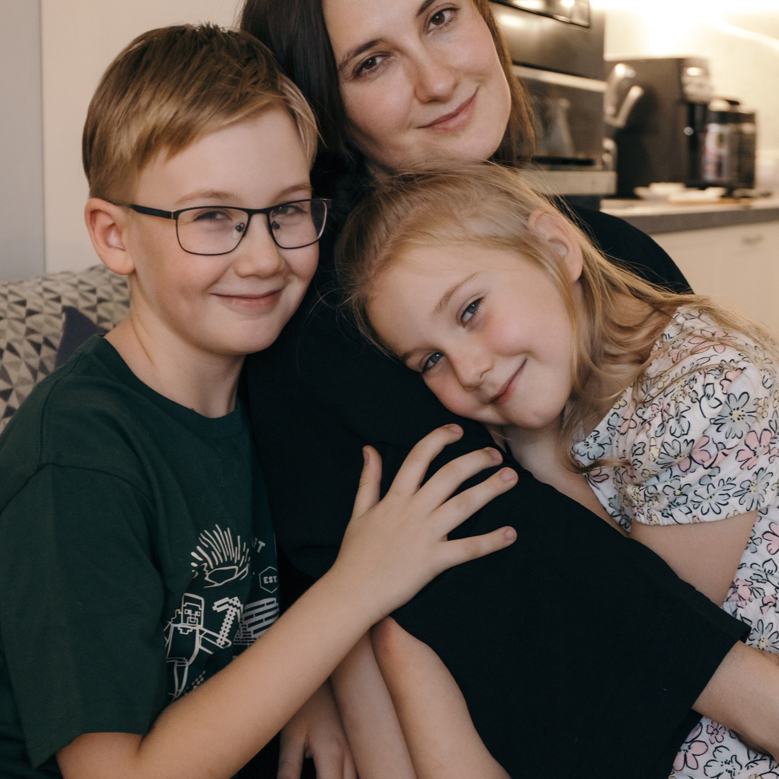 Семья и кошки