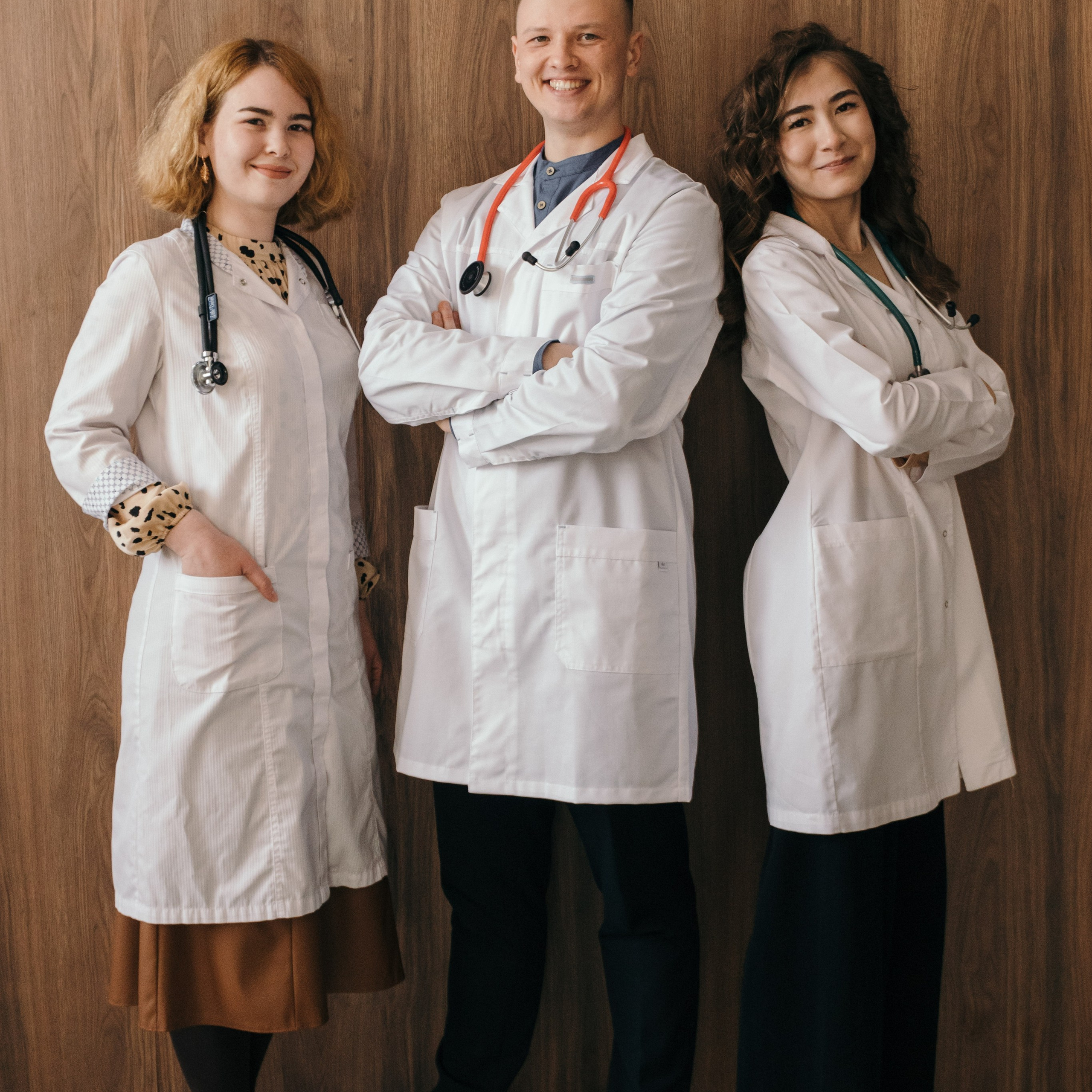 Молодые врачи